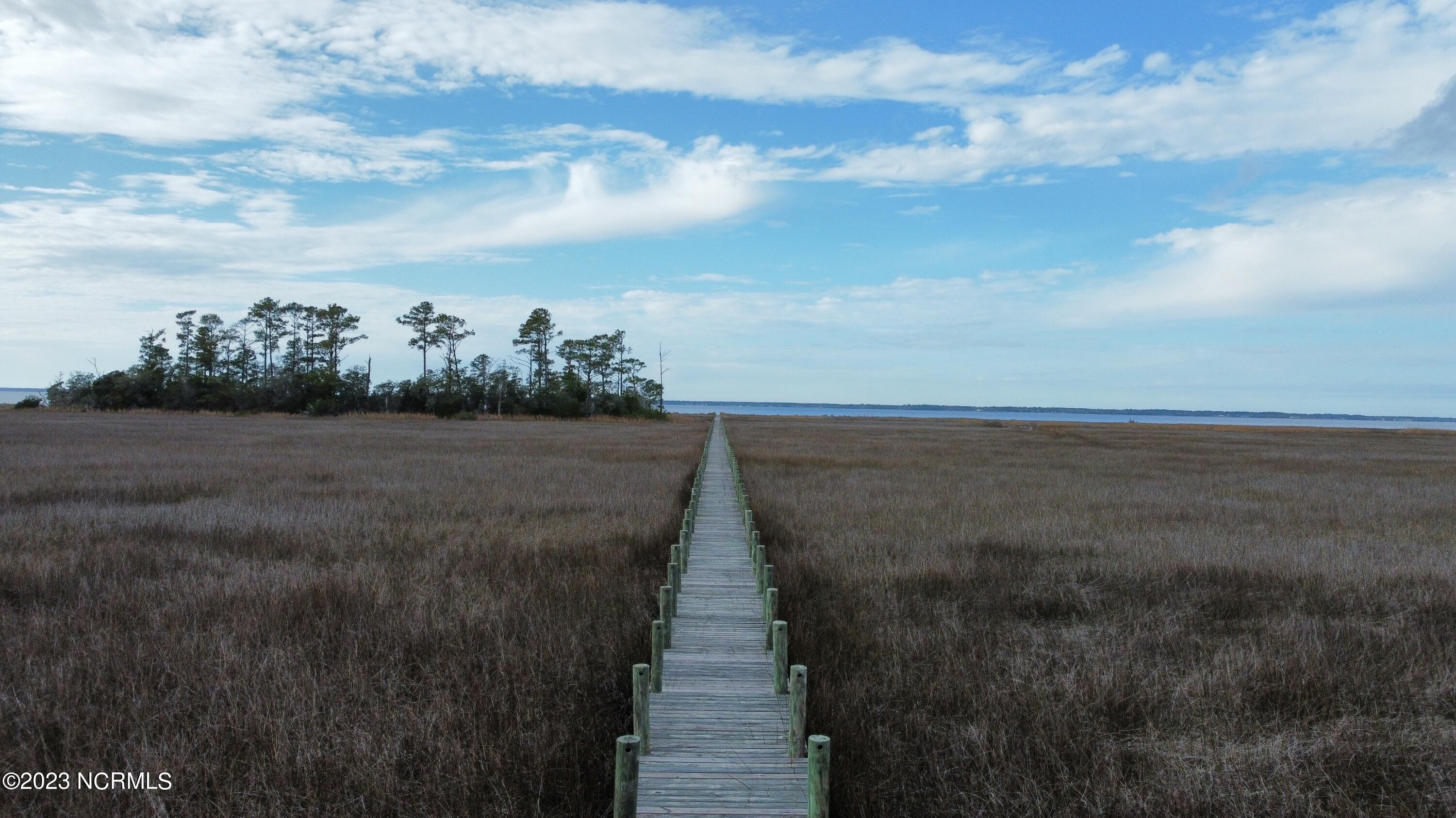 330, 211 Garbacon Drive, Beaufort, NC, 28516