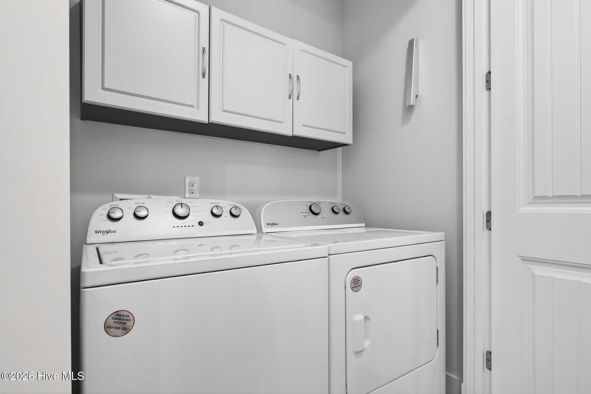 100559730 | Photo 51