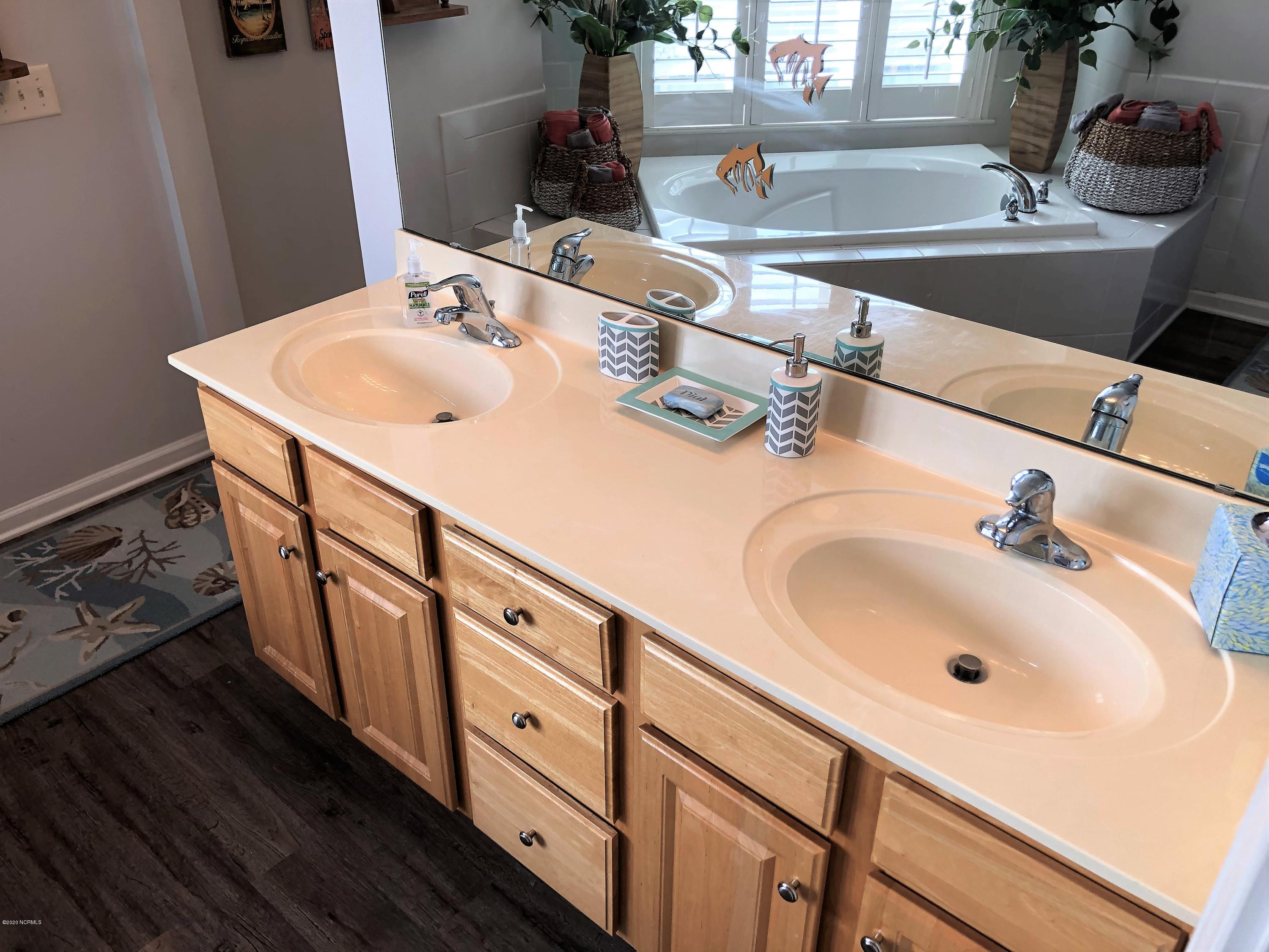 100551361 | Photo 23