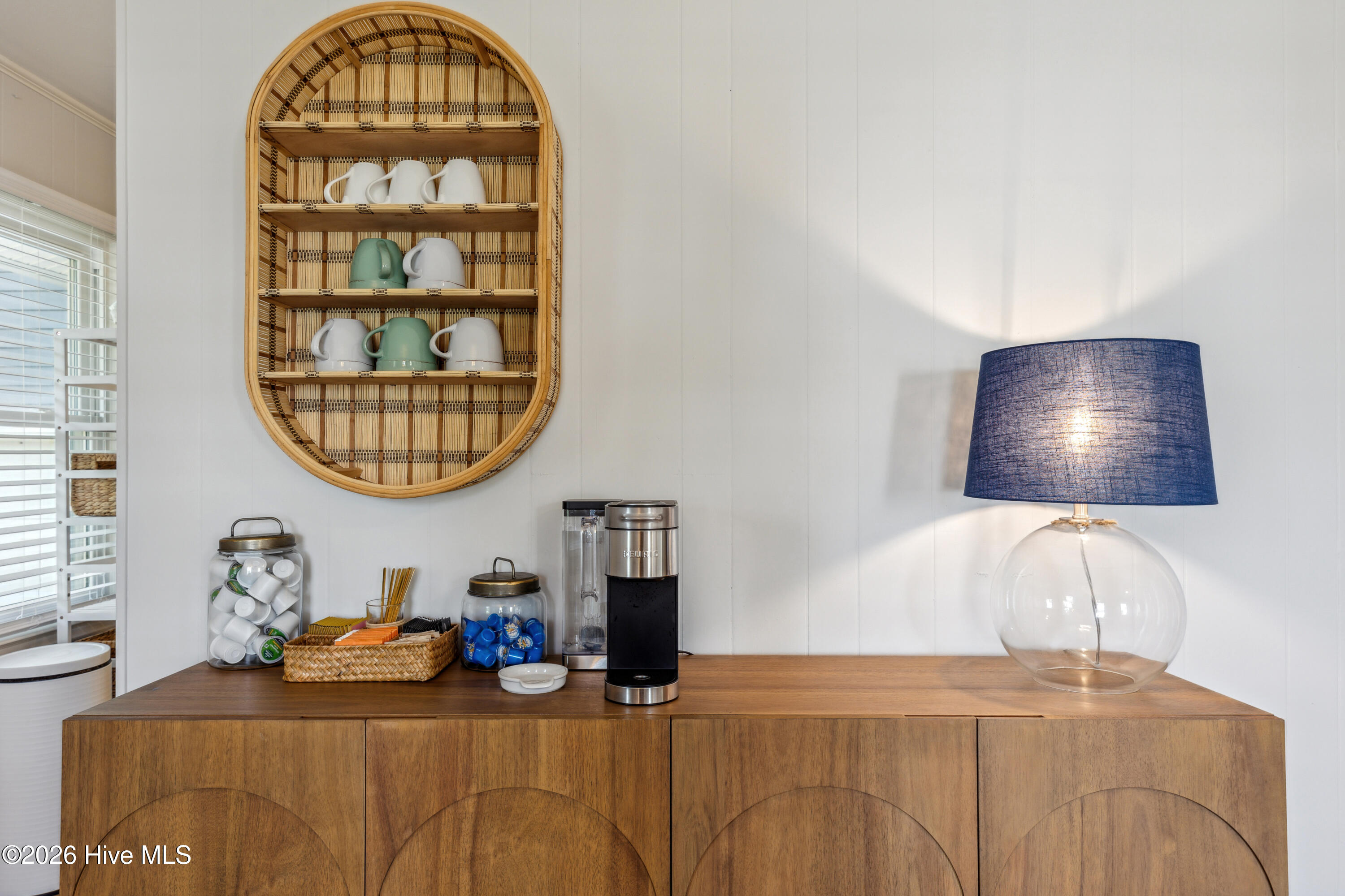 100569125 | Photo 11