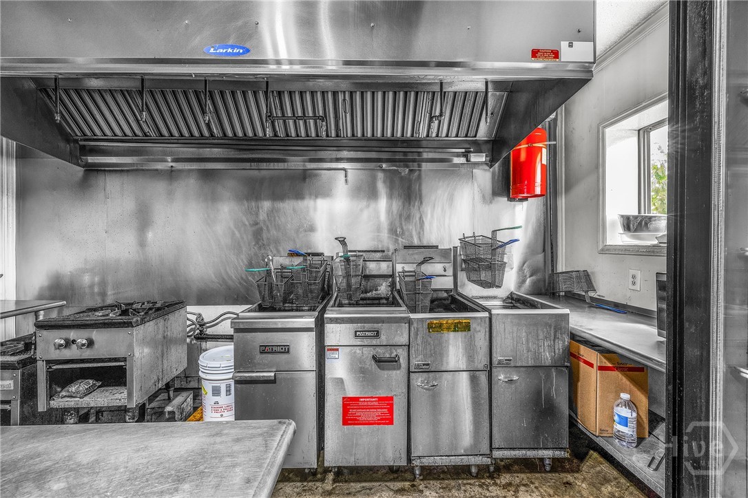 697 W Cherry Street, Jesup, GA, 31545