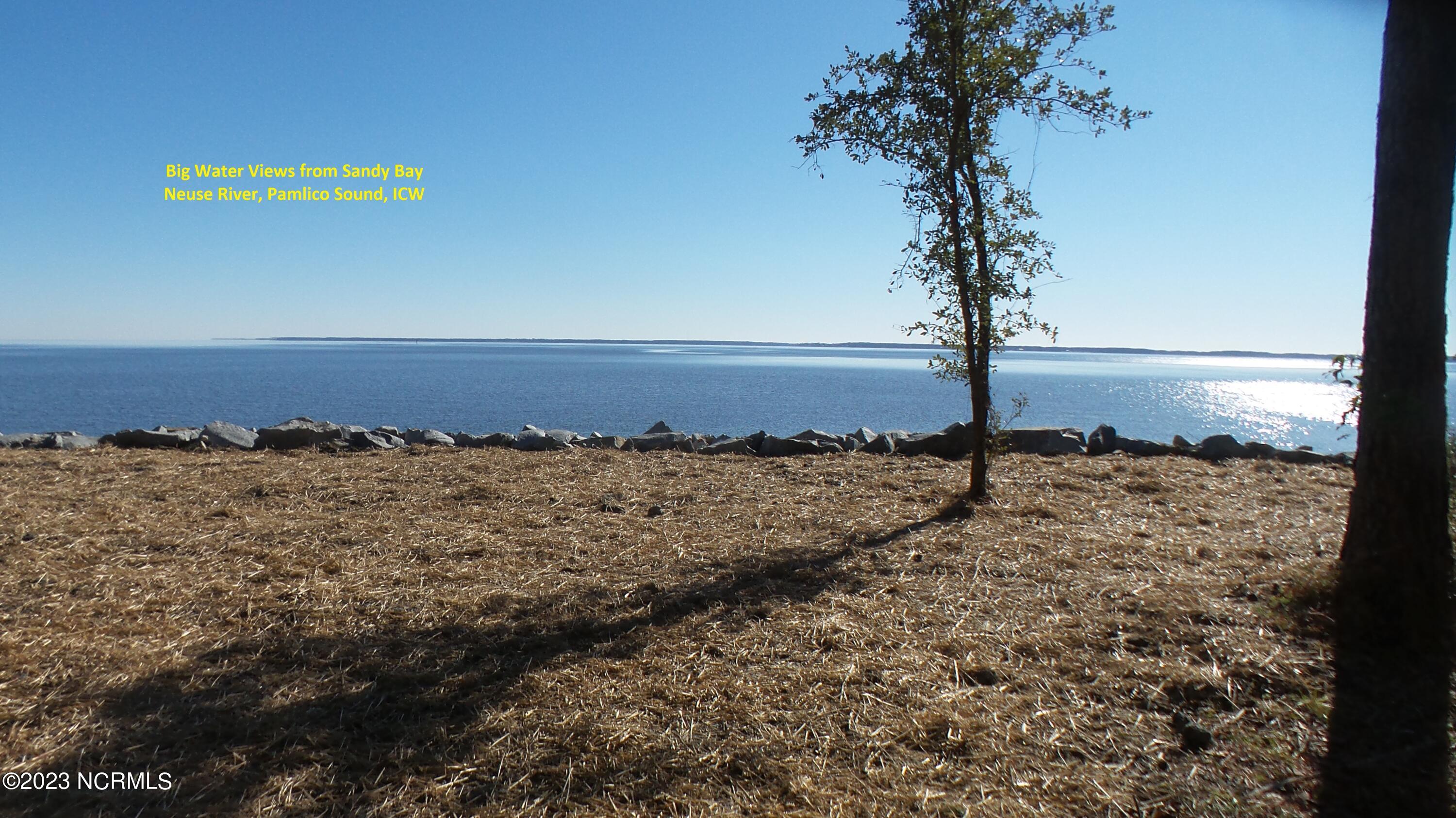 Homes for sale in Oriental, NC | 8 Sandy Bay Dr E, Oriental, NC 28571 | MLS# 100415066