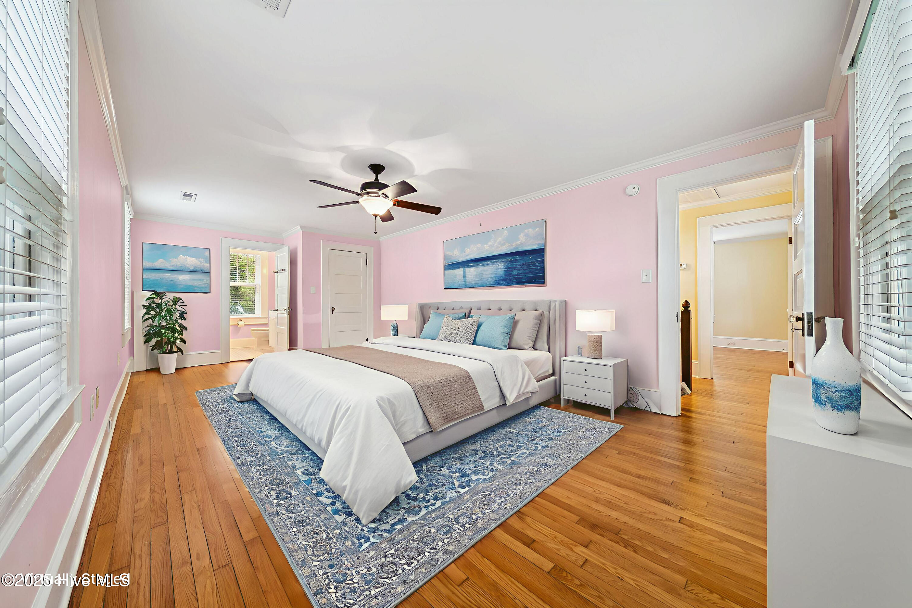 217 N 18th Street, Wilmington, NC 28405 – photo 13: Master Bedroom w/ Ensuite Bath