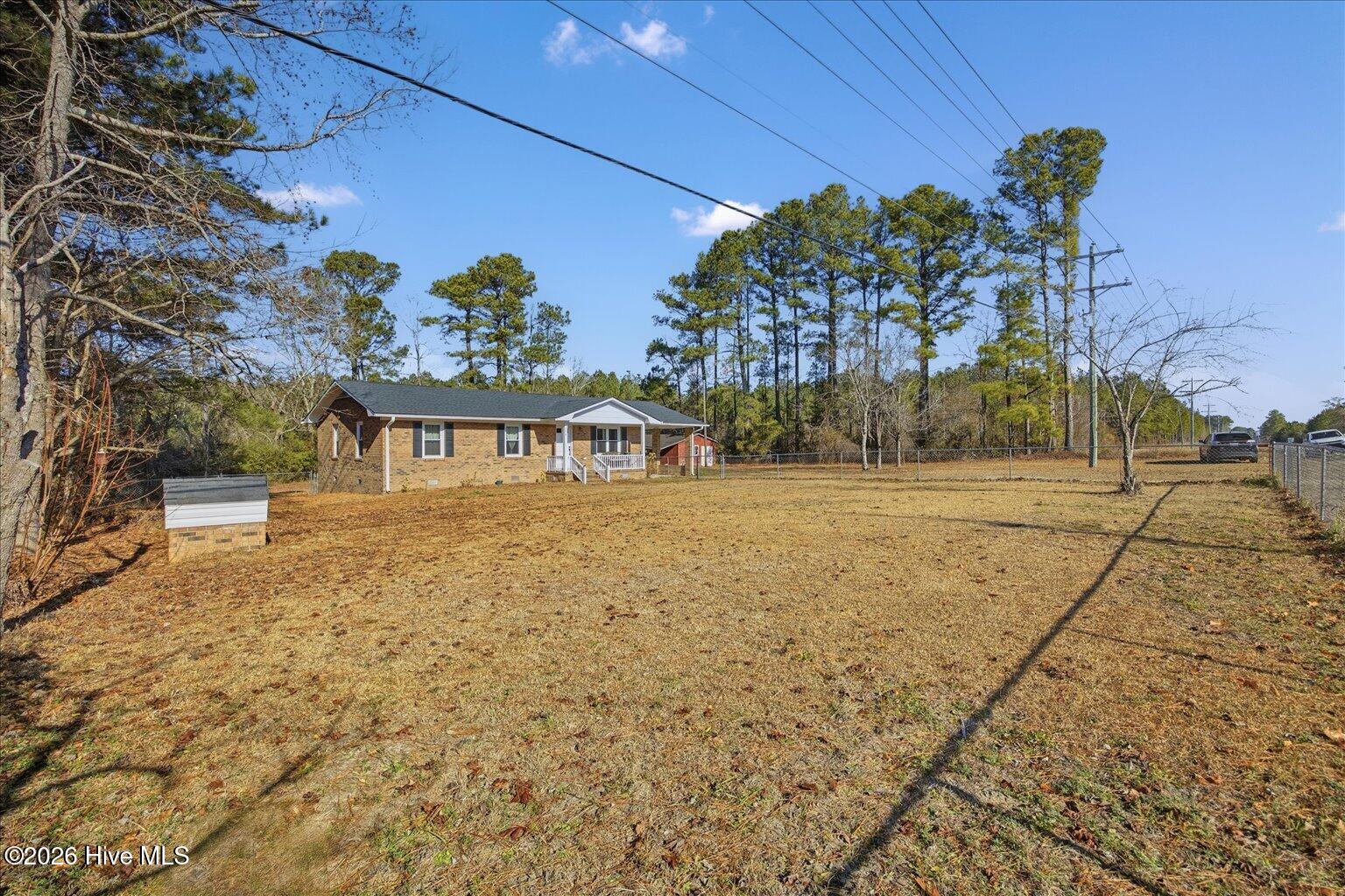 100548025 | Photo 34