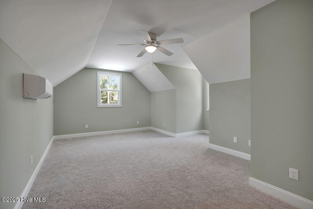 100529552 | Photo 25