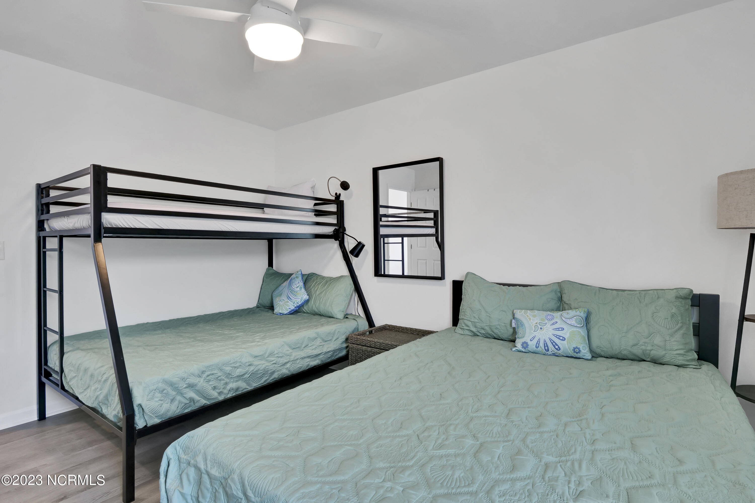 100526224 | Photo 21