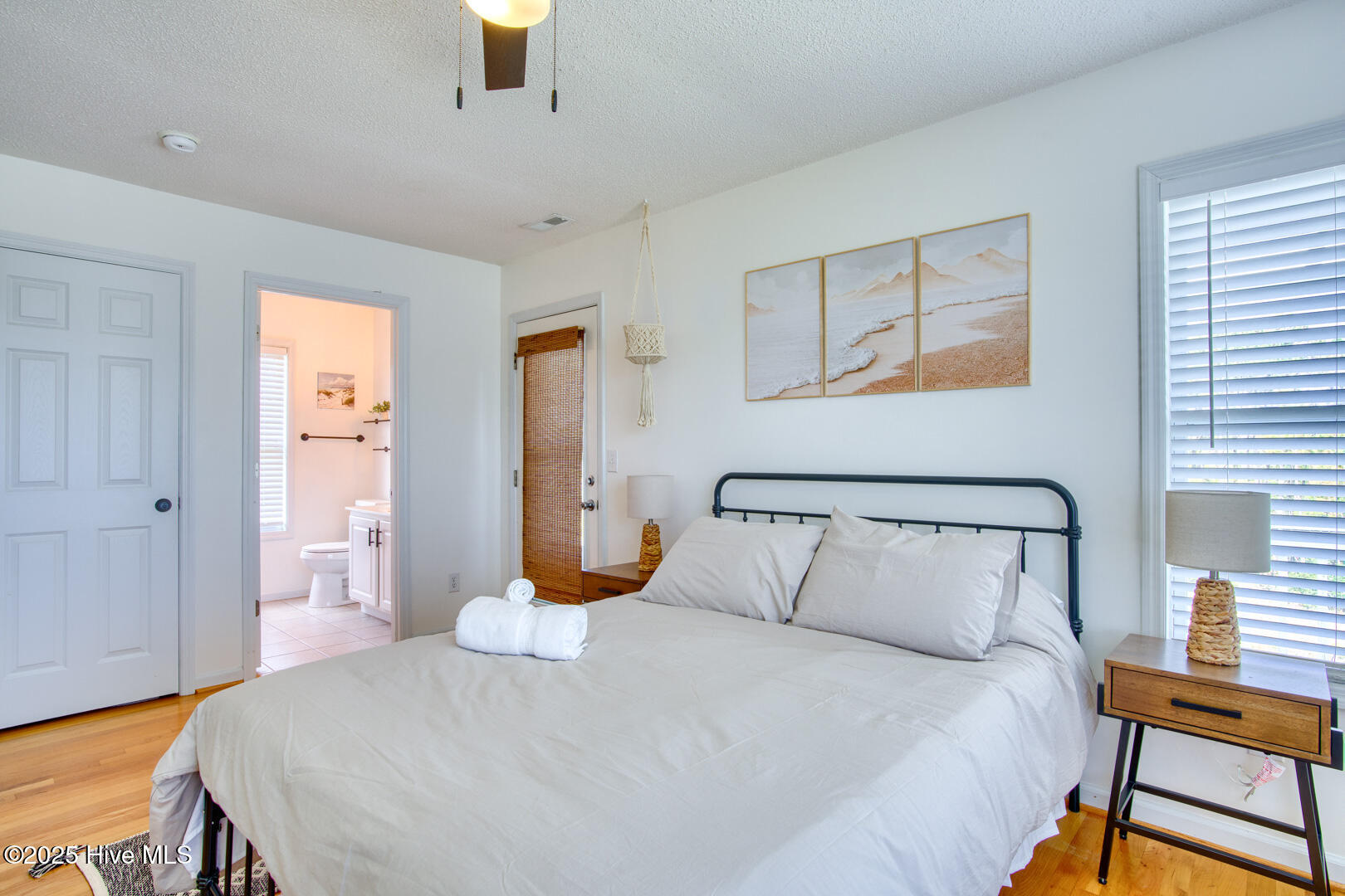 100535257 | Photo 12