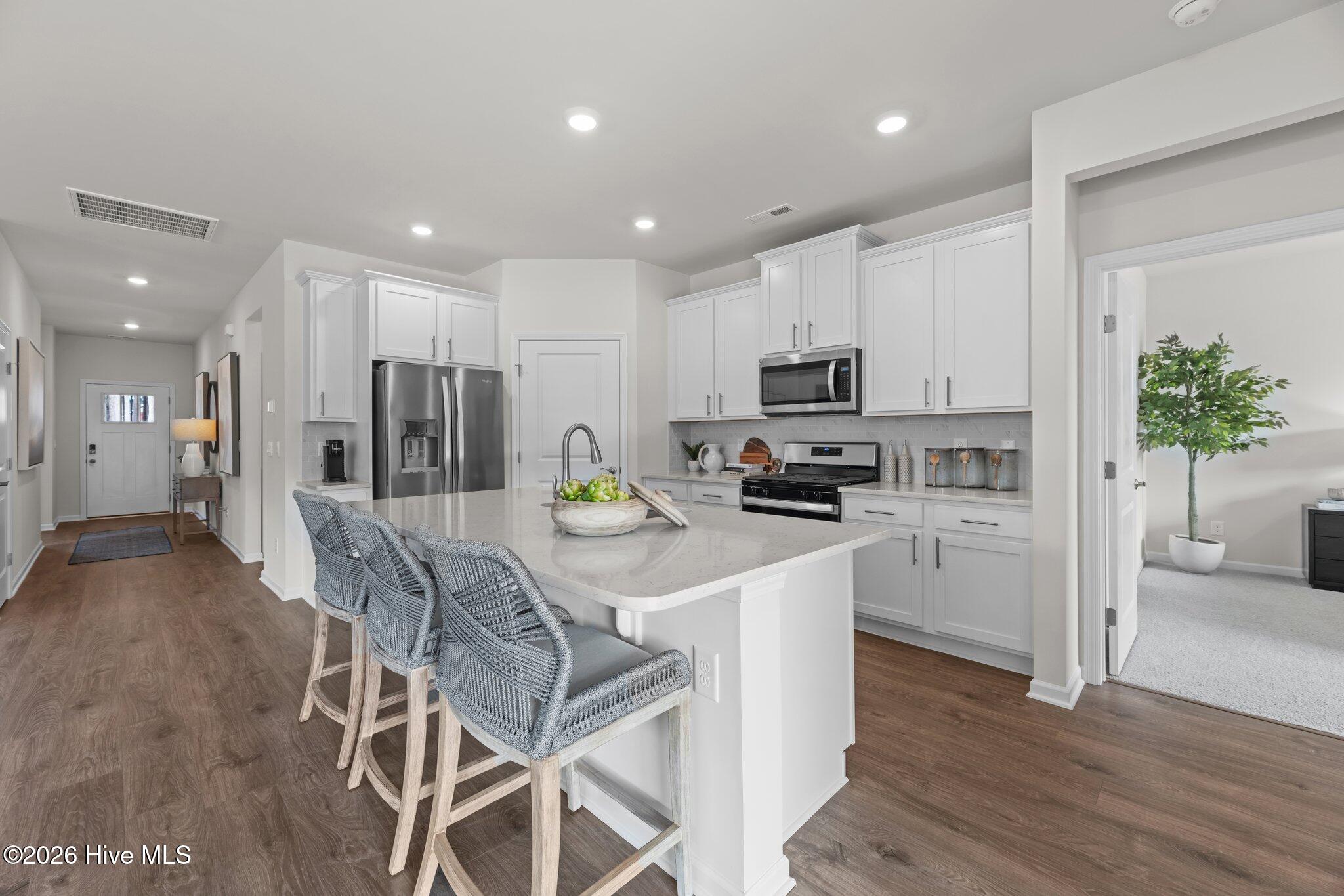 2nd image of 7017 Bayberry Park Dr, New Bern, NC 28562 | MLS# 100598703
