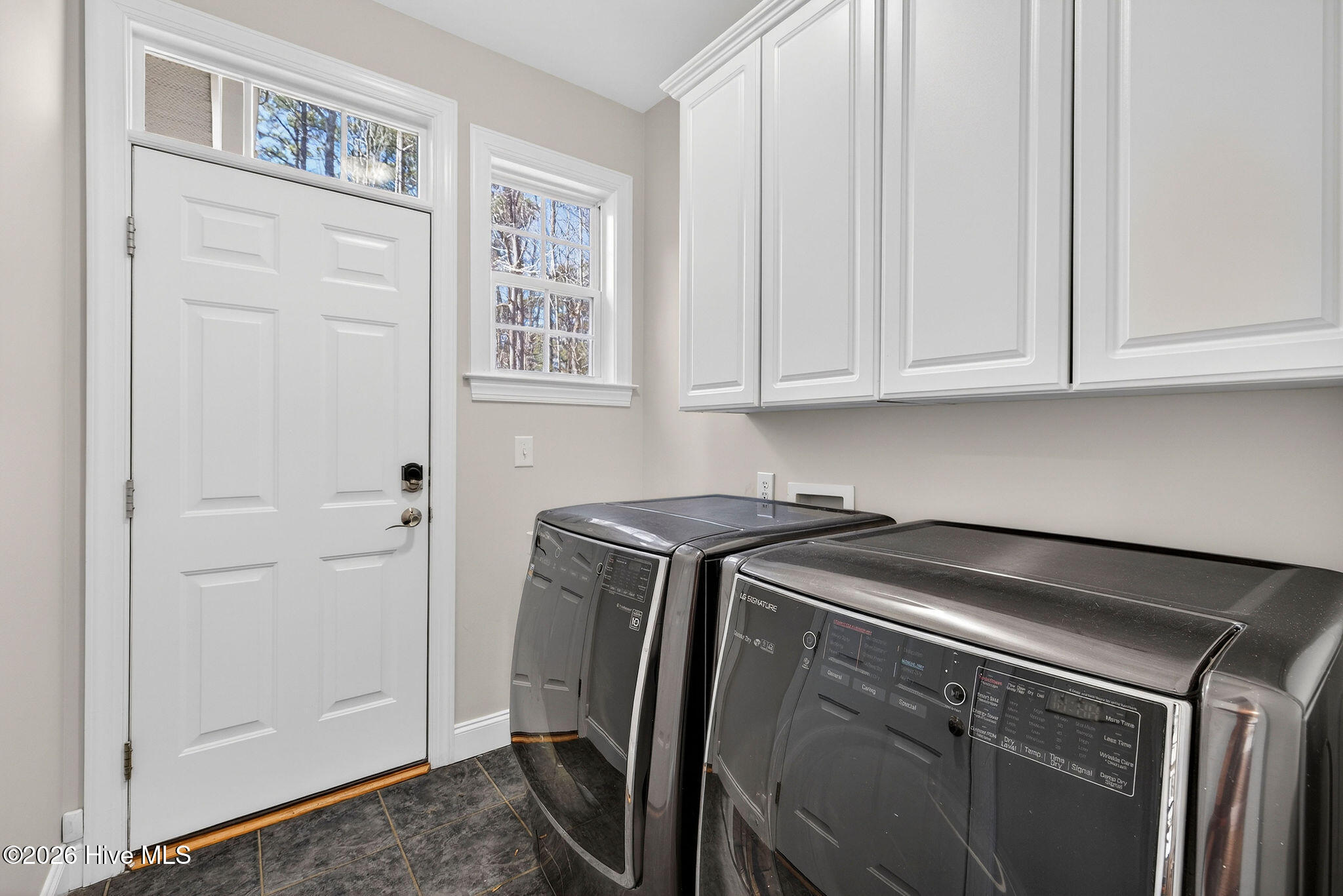 100554466 | Photo 27