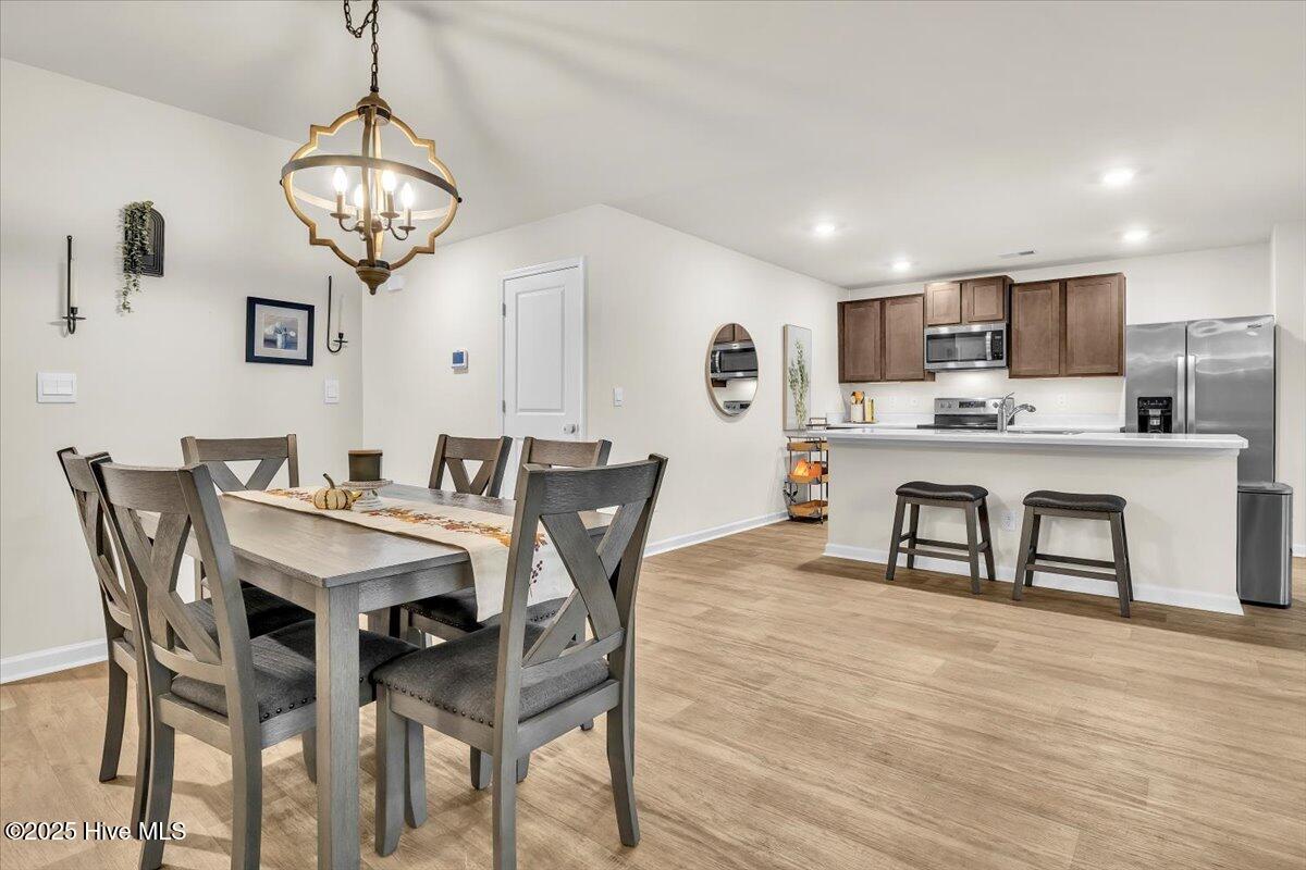 100543041 | Photo 13