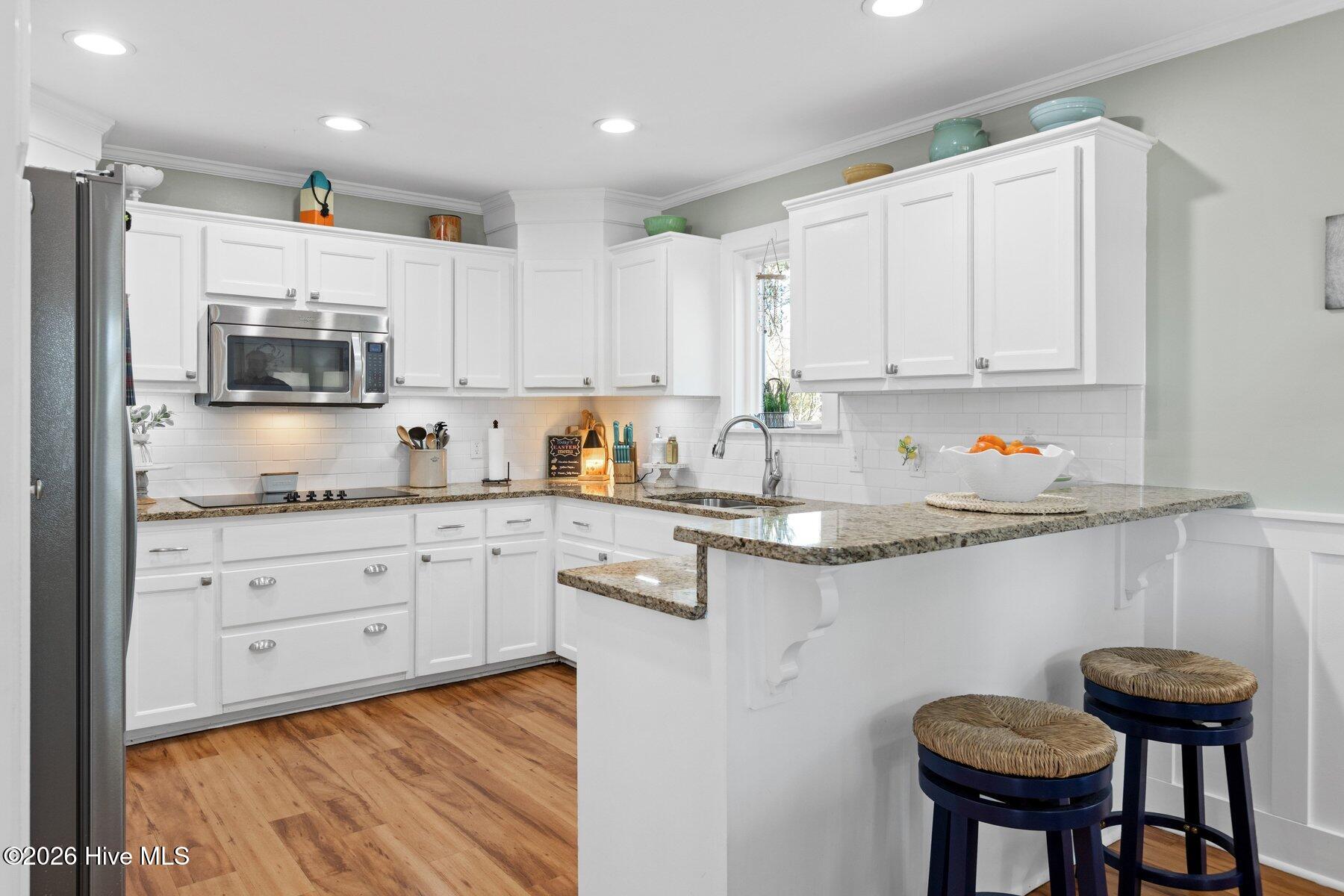 100559463 | Photo 23