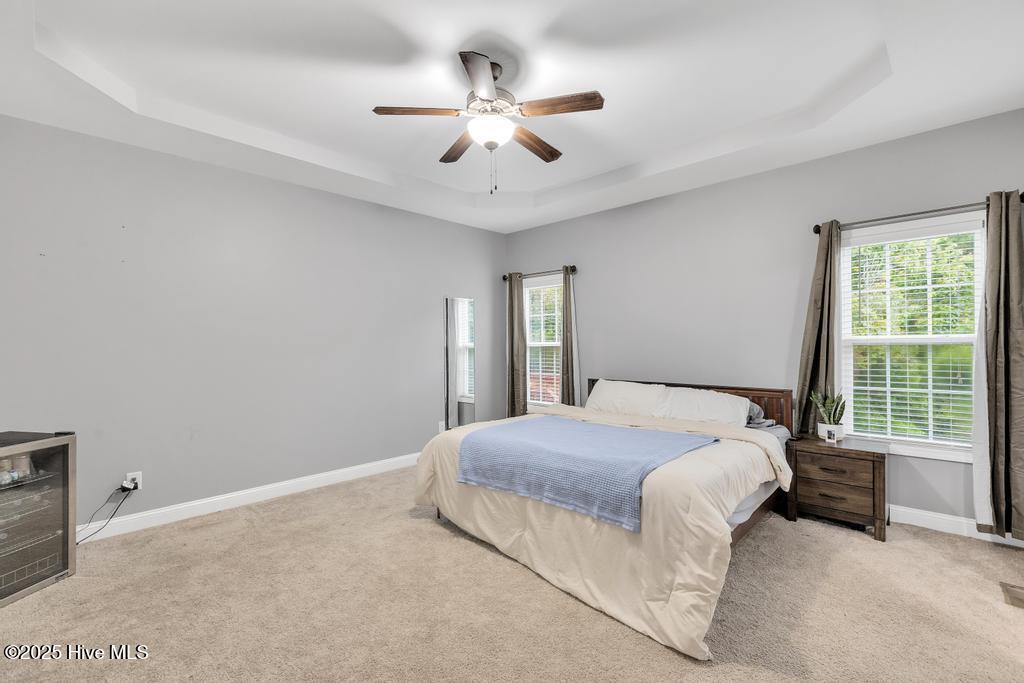 100532060 | Photo 24