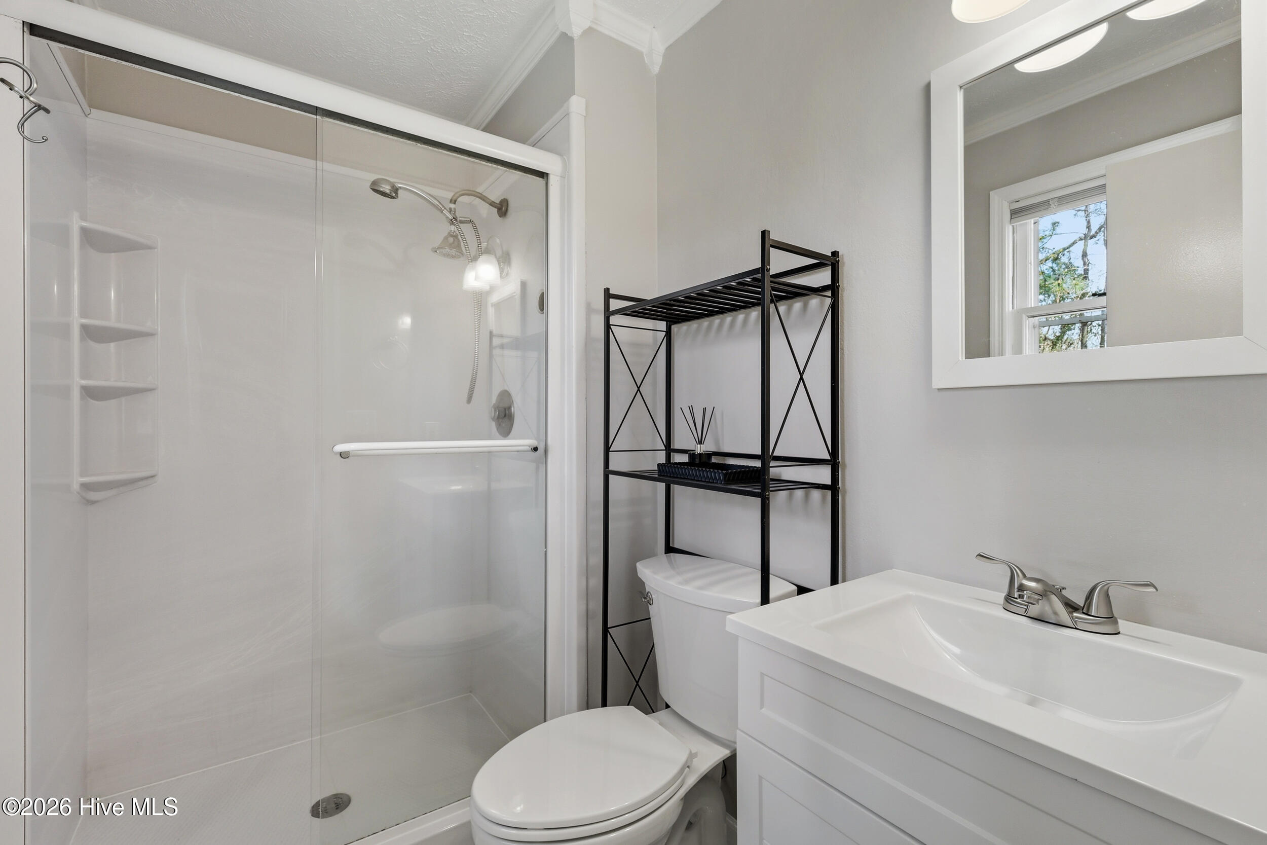 100559679 | Photo 25