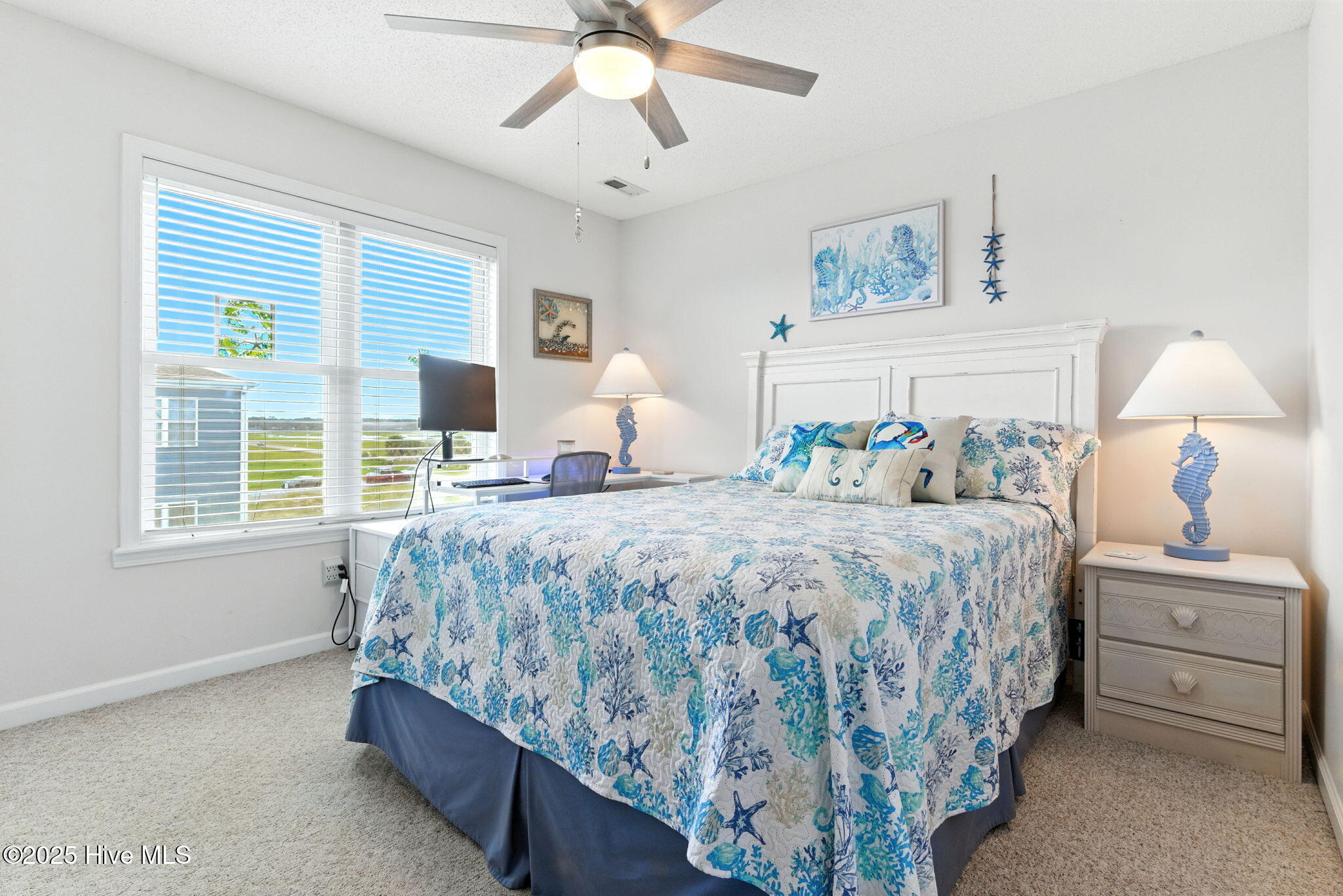 100526138 | Photo 33