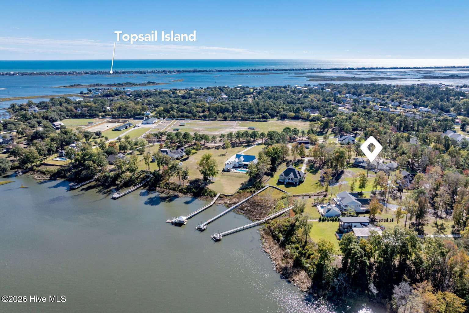 100541892 | Photo 18