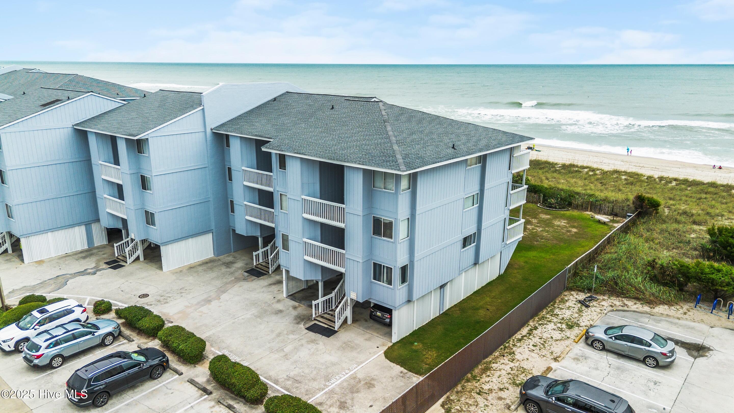 100536281 | Photo 28