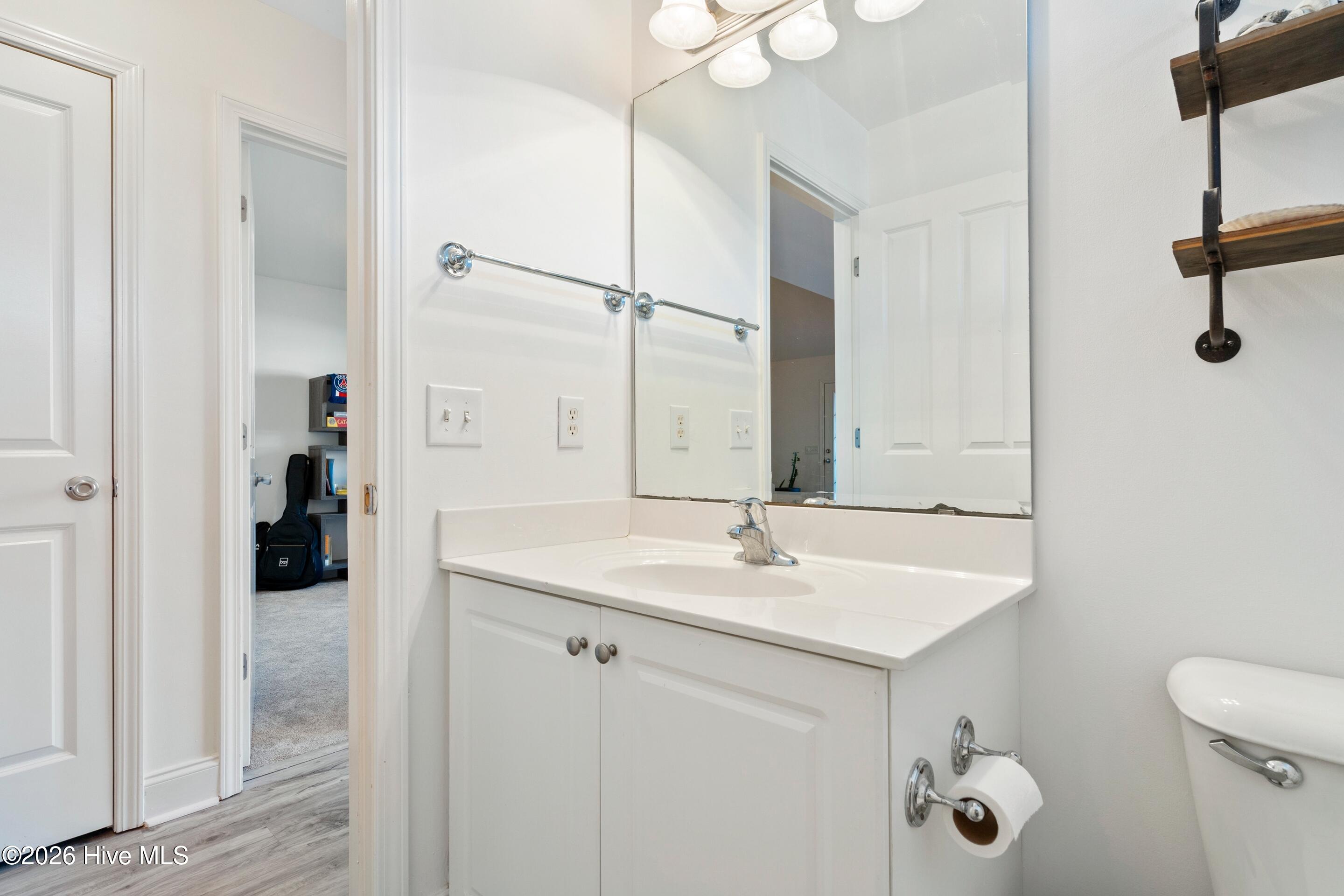 100549655 | Photo 39