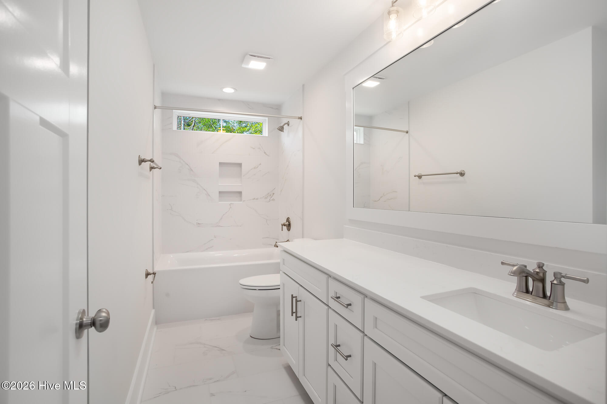 100559755 | Photo 21