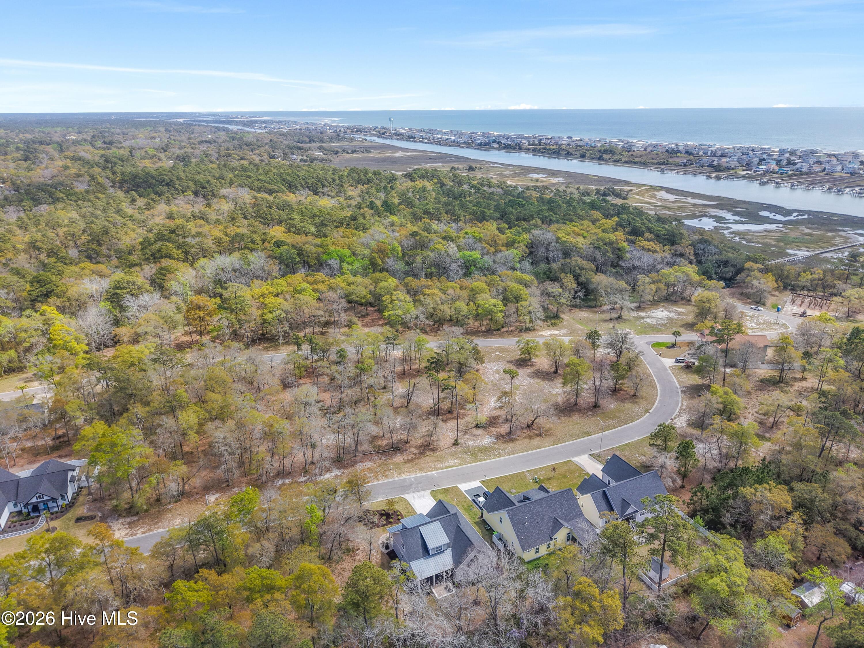 100565017 | Photo 77