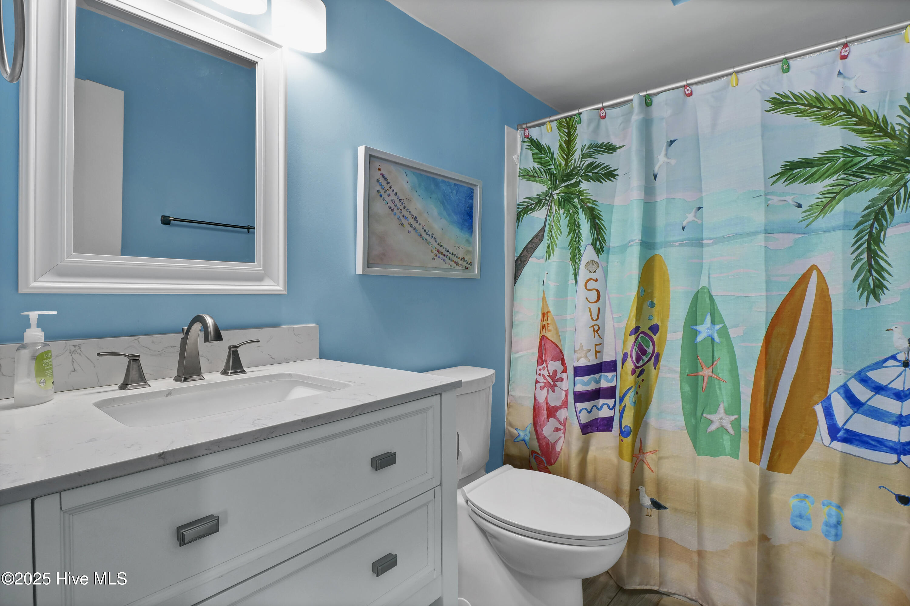 100520966 | Photo 15