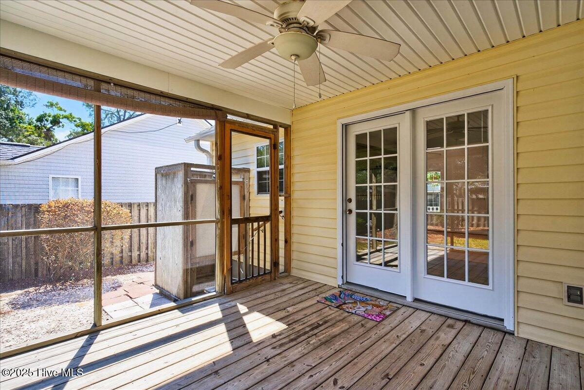 100531287 | Photo 44