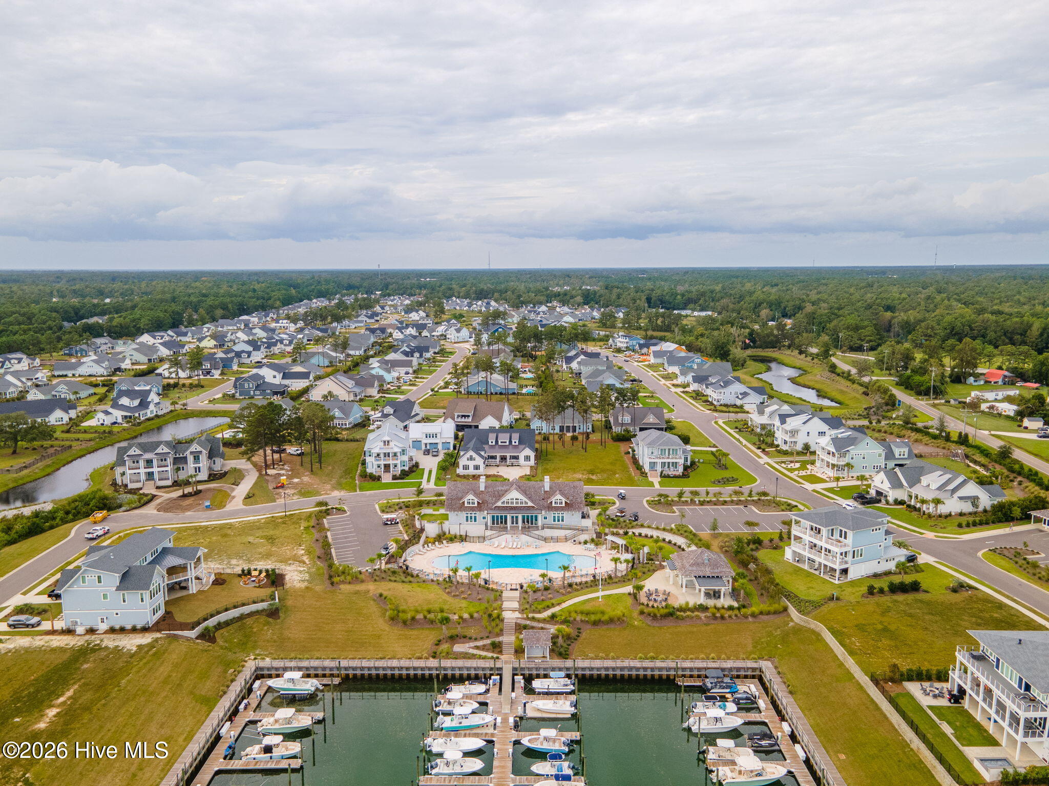 100558696 | Photo 16