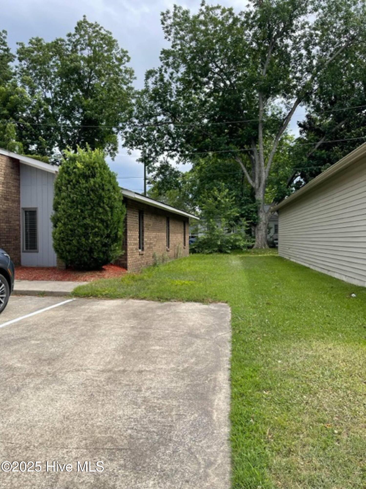 2710 E 10th Street, Greenville, NC, 27858