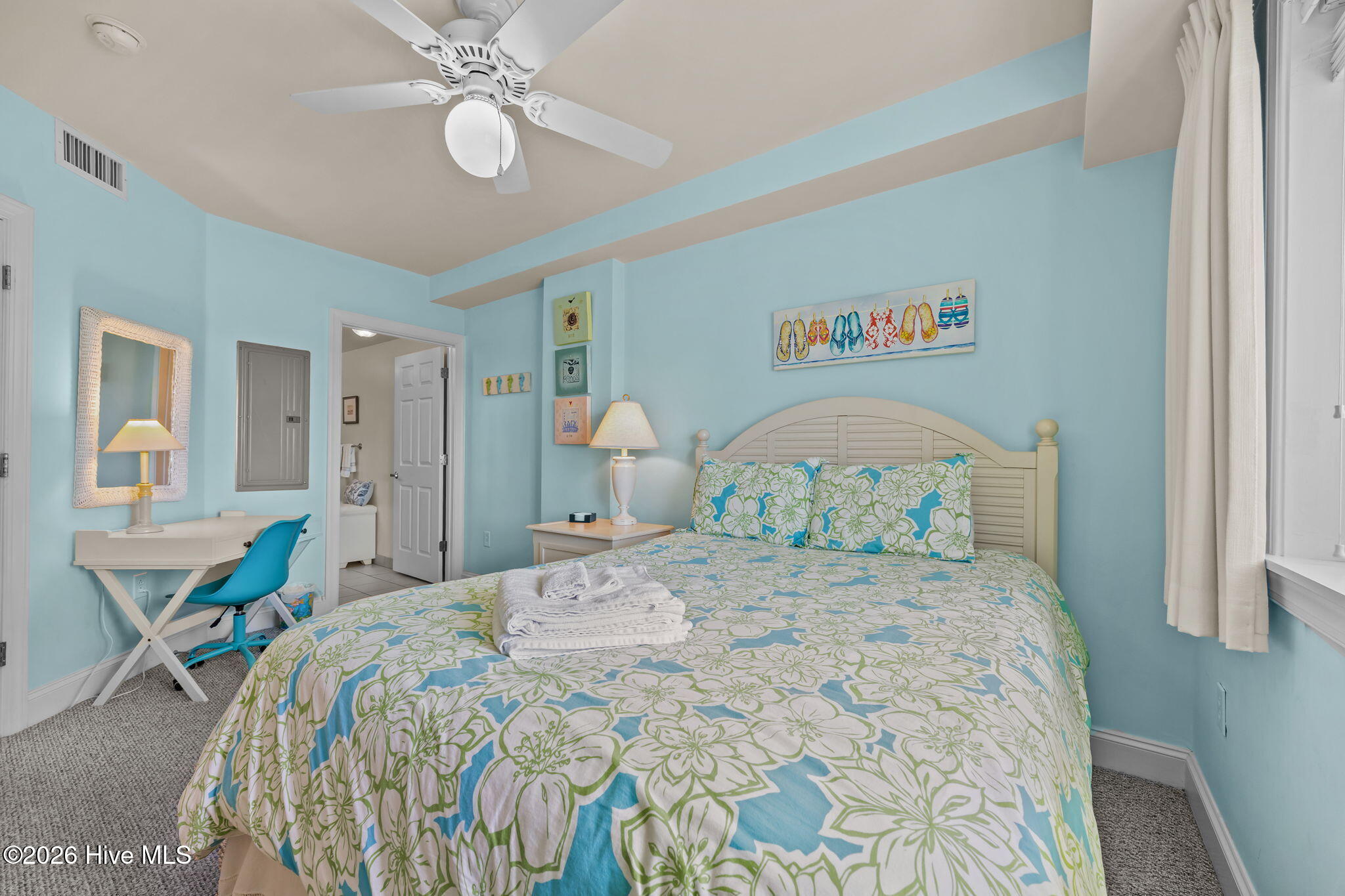 100 Olde Towne Yacht Club 