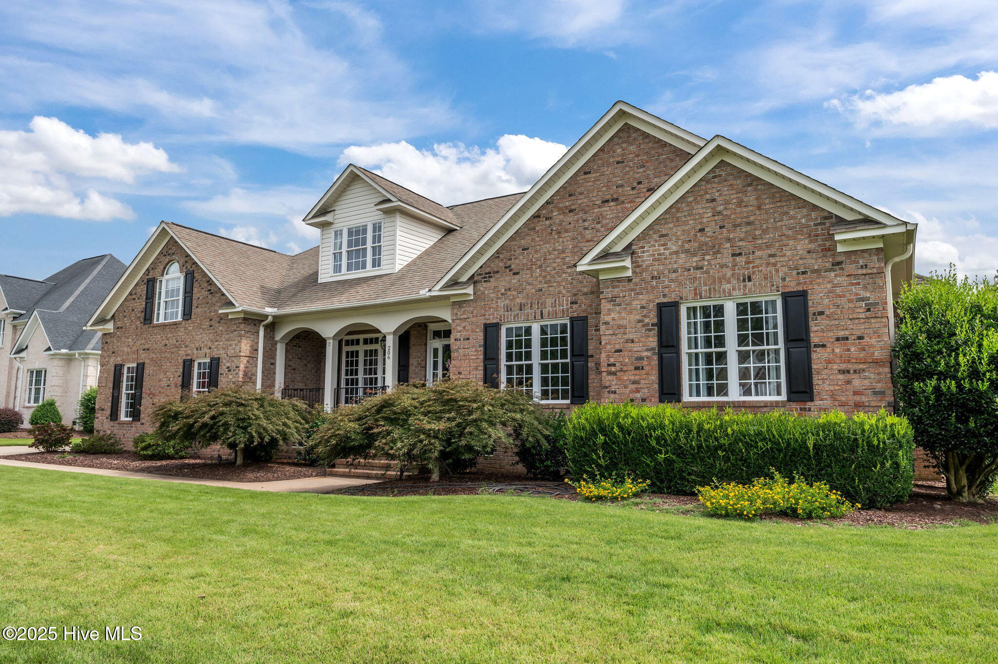 4-web-or-mls-LHV_4278