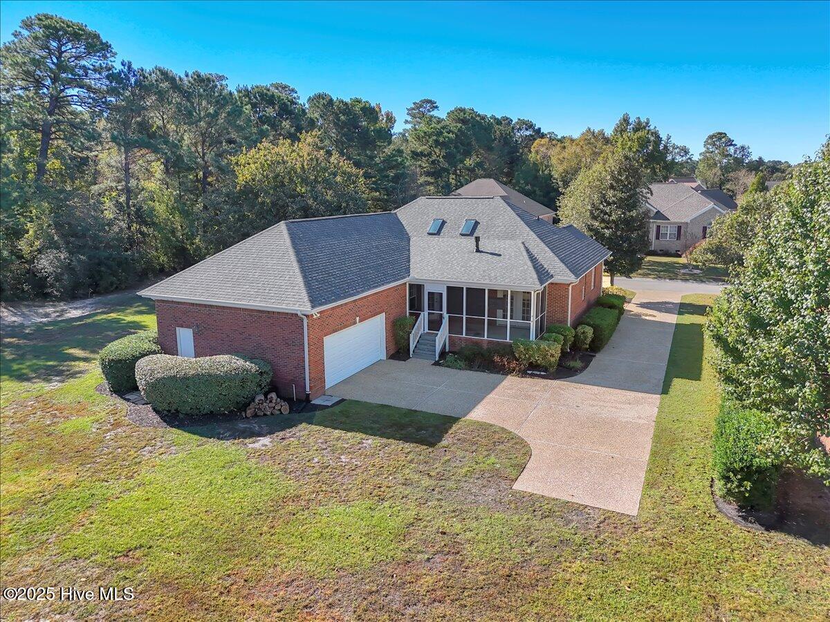 100534283 | Photo 38