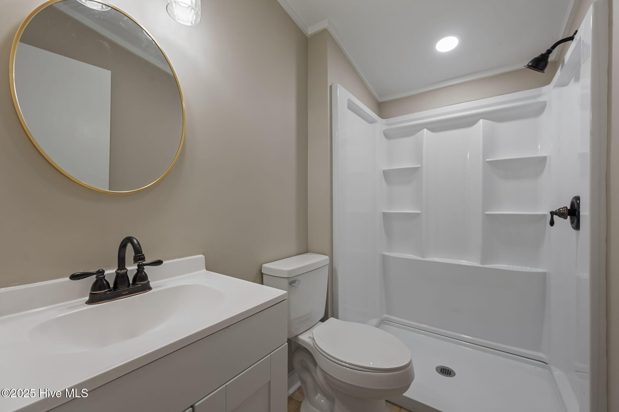 100551658 | Photo 30