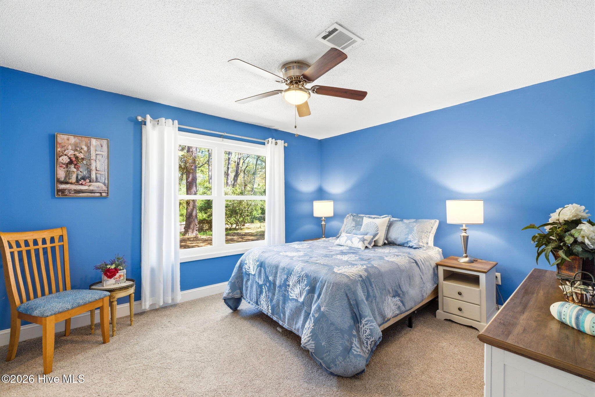 100564618 | Photo 28