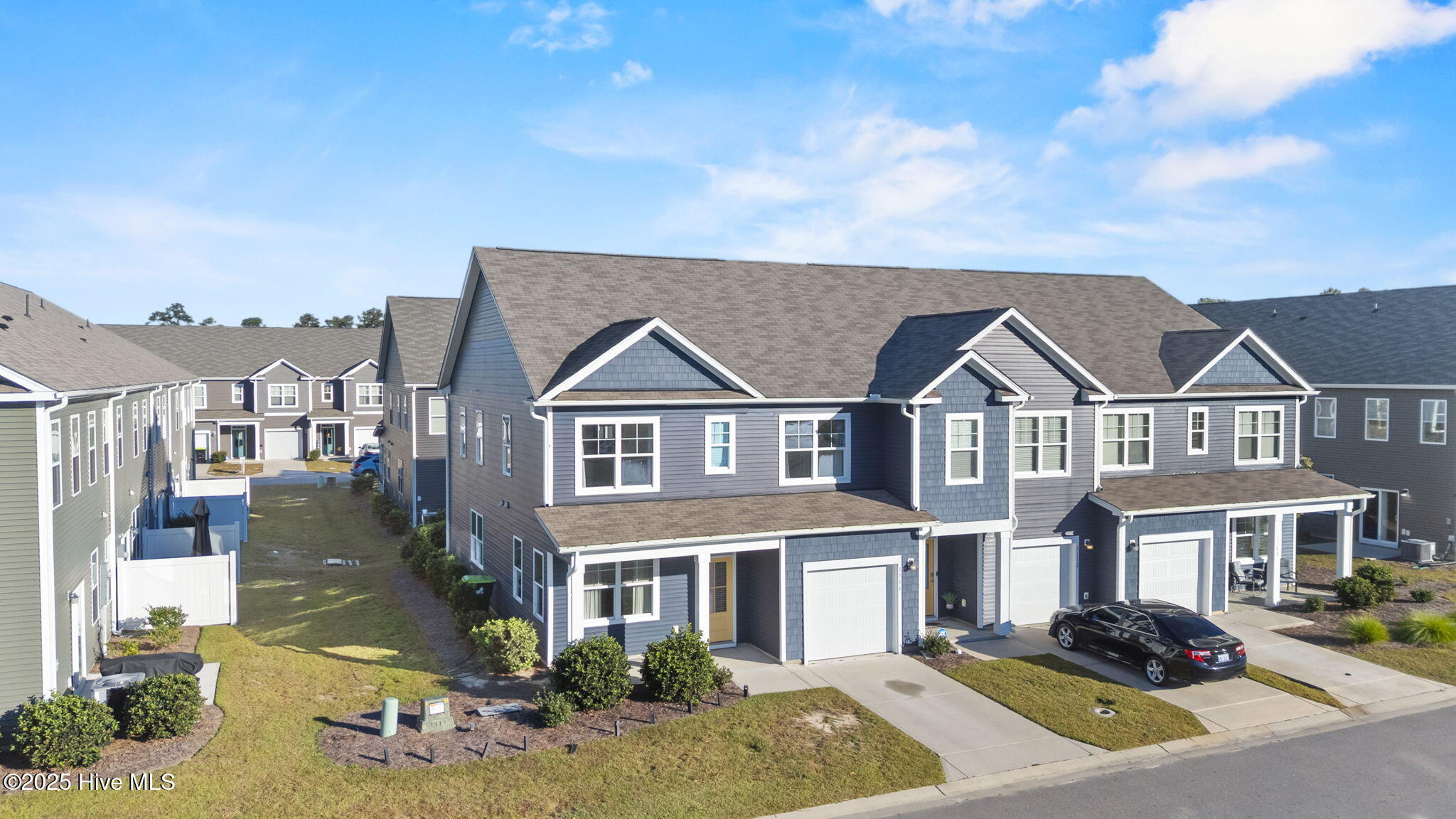 100538168 | Photo 43