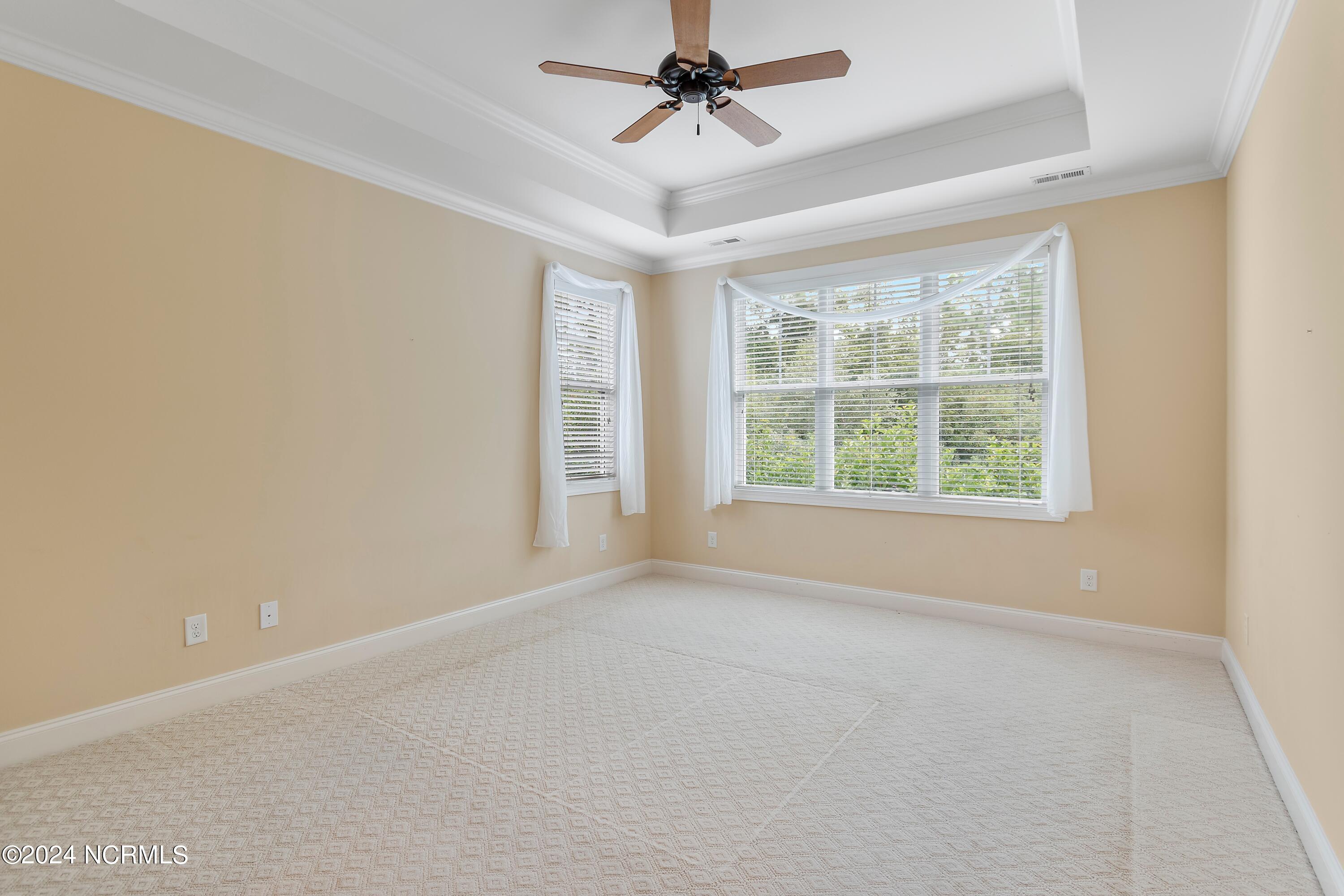 100547754 | Photo 12