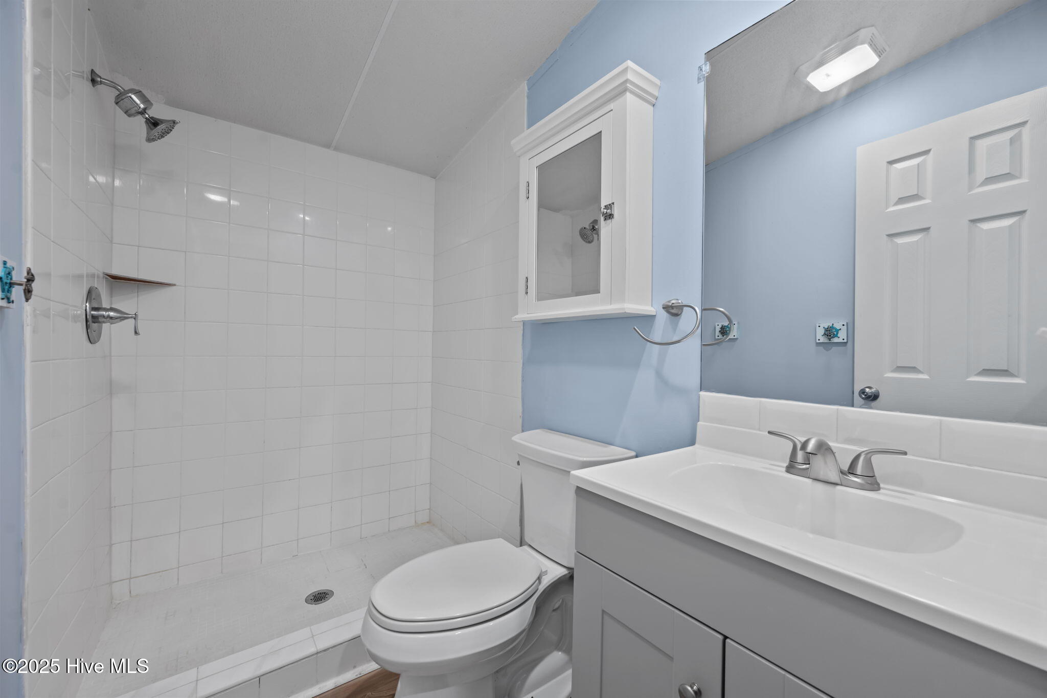 100540972 | Photo 27