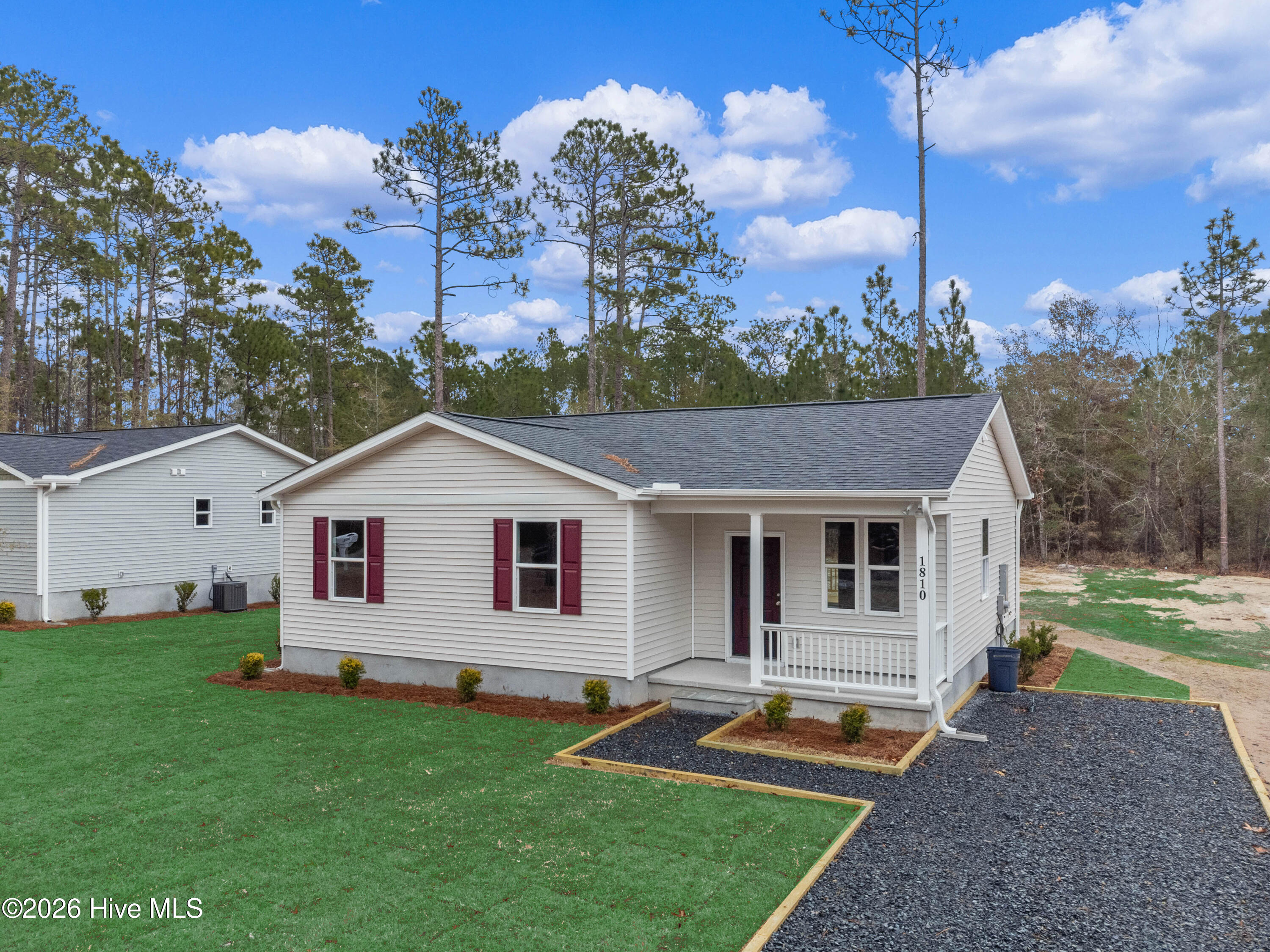 100523338 | Photo 28