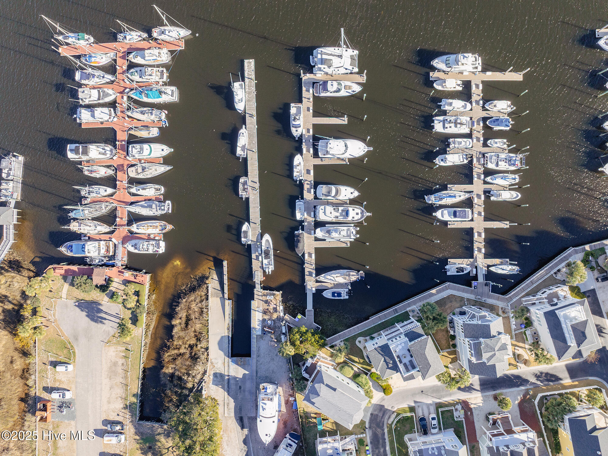 100542866 | Photo 41