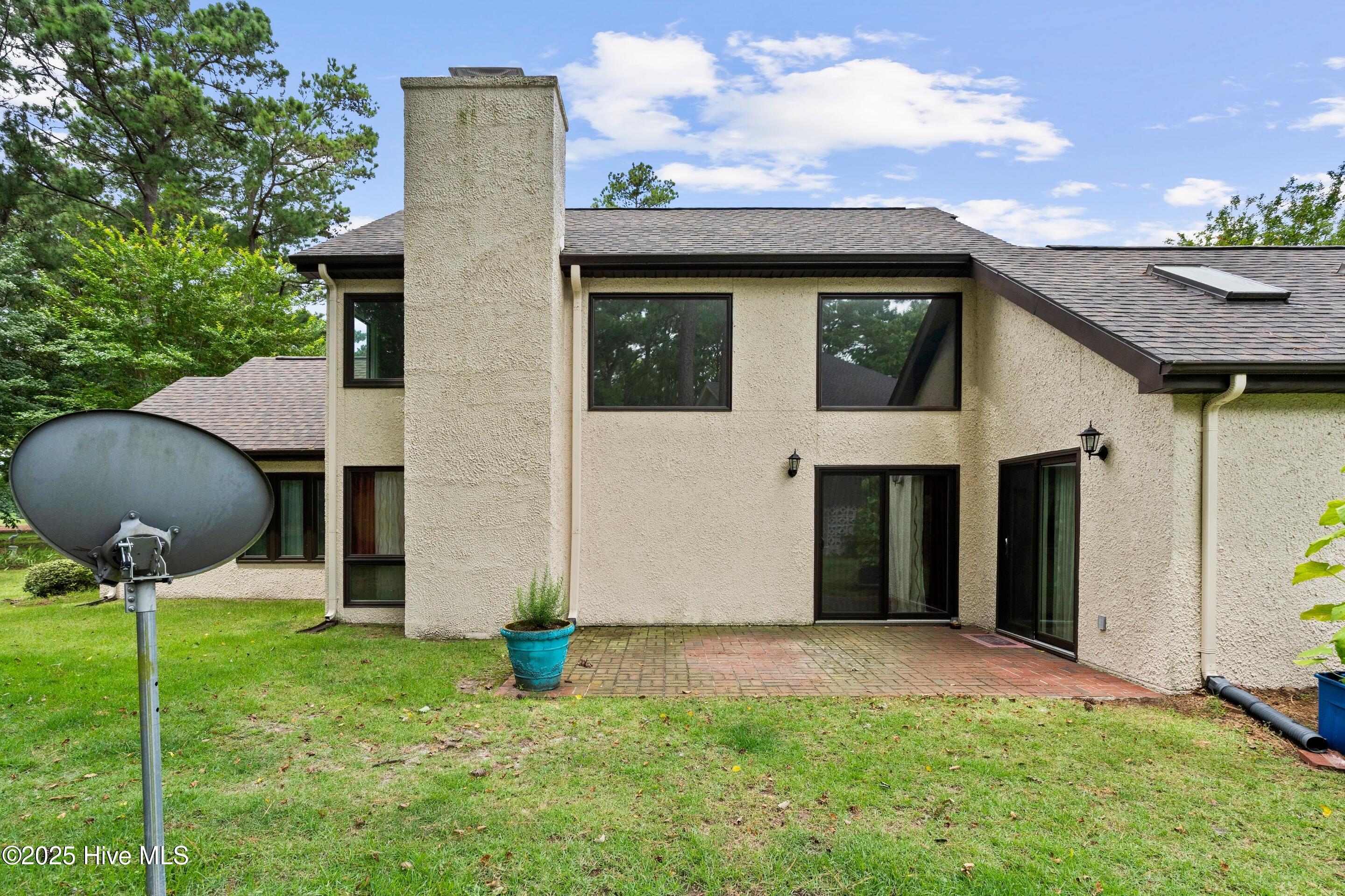 100517106 | Photo 42