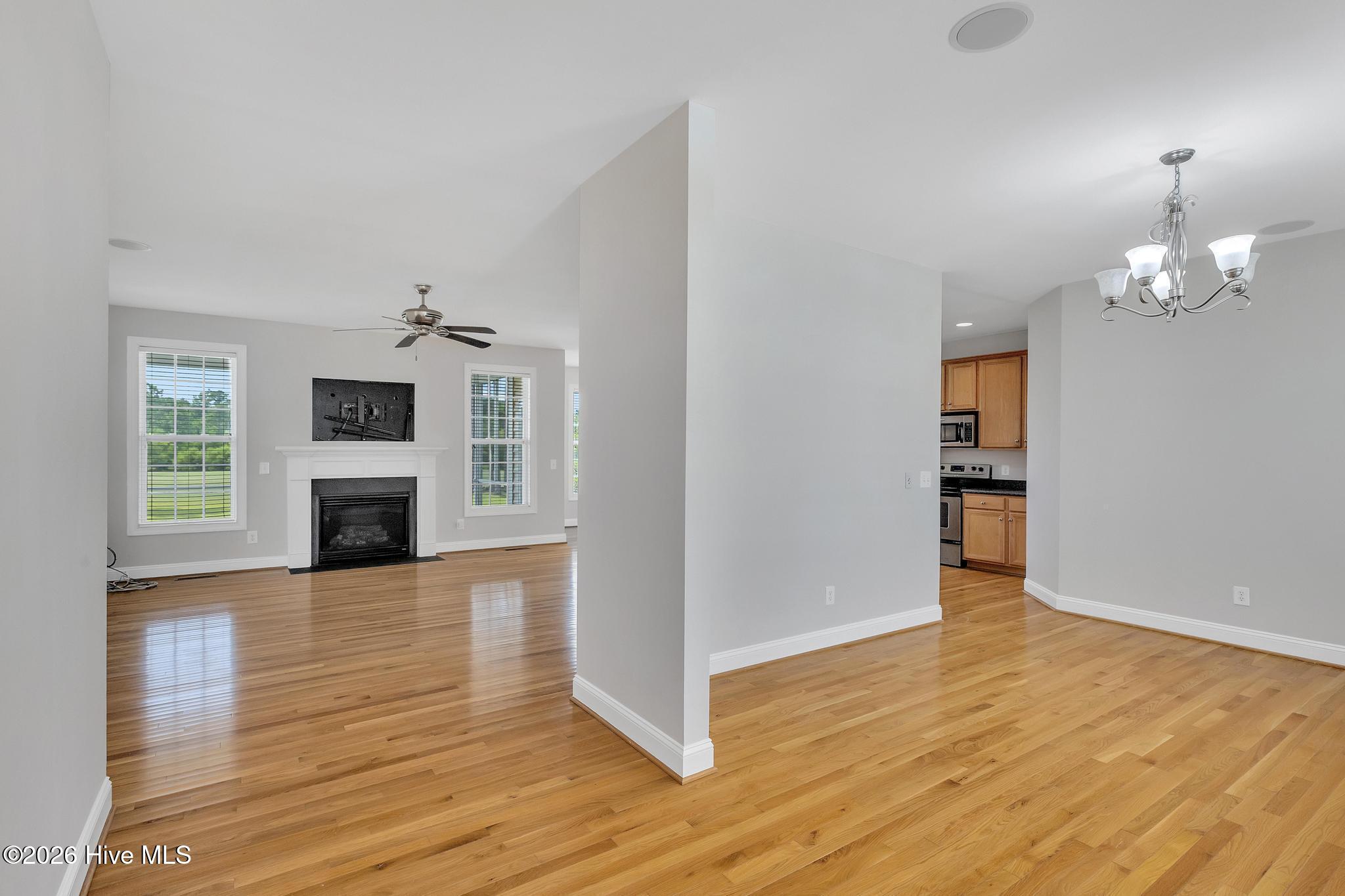 417 Meadowland Circle,Maple Hill