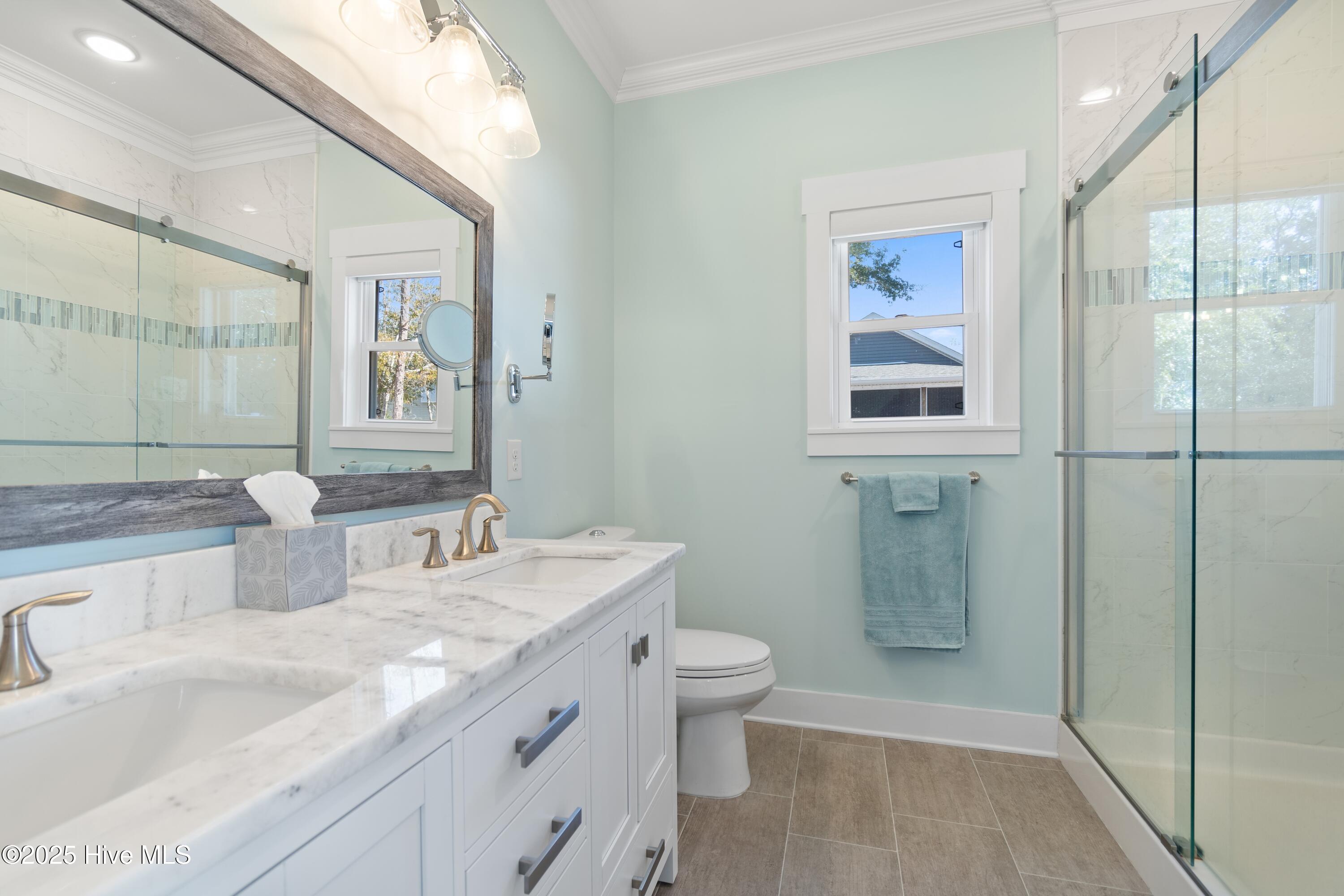 100542658 | Photo 20