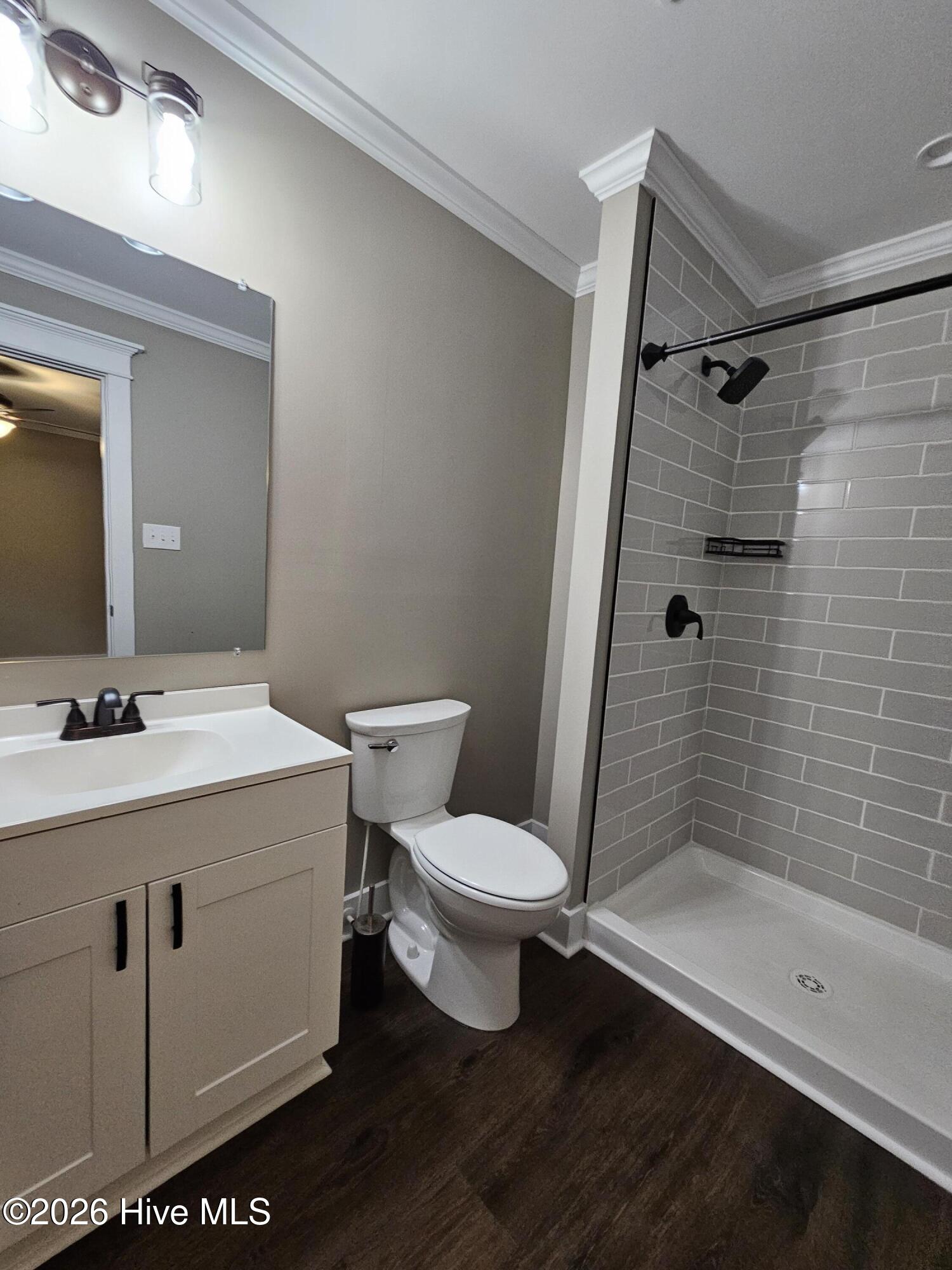 16 White Oak Street, Jacksonville, NC, 28540