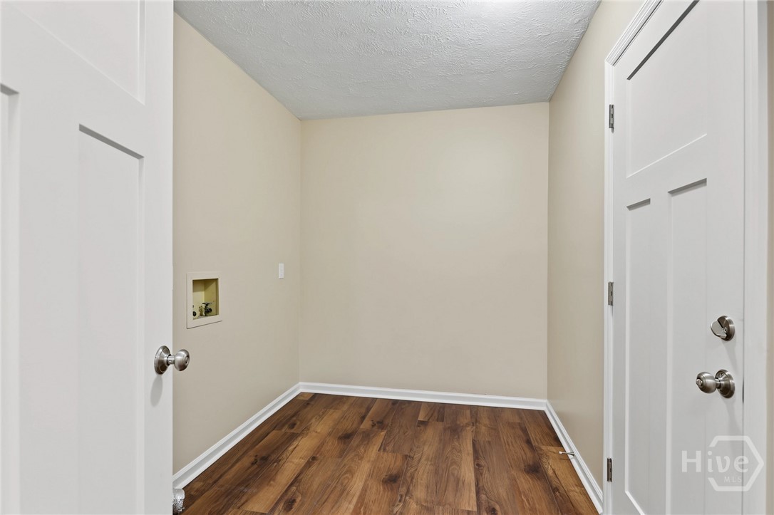 210 Treasure Loop