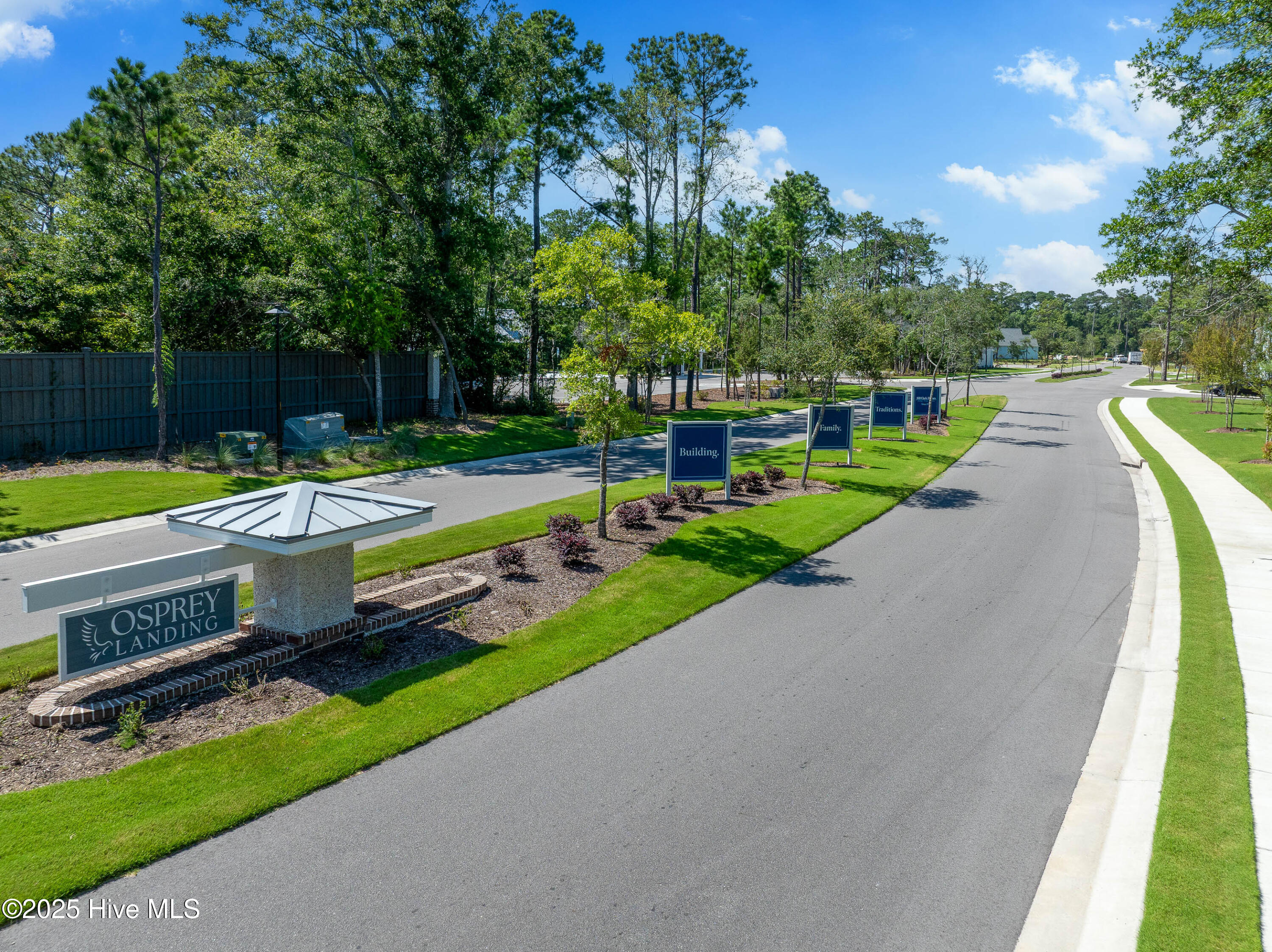 100492492 | Photo 28