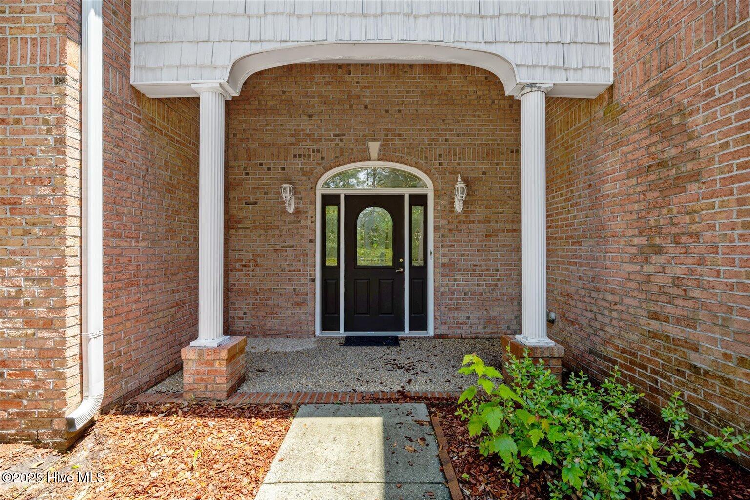 02-EXTERIOR (3 bracket Merged) LINDA-3