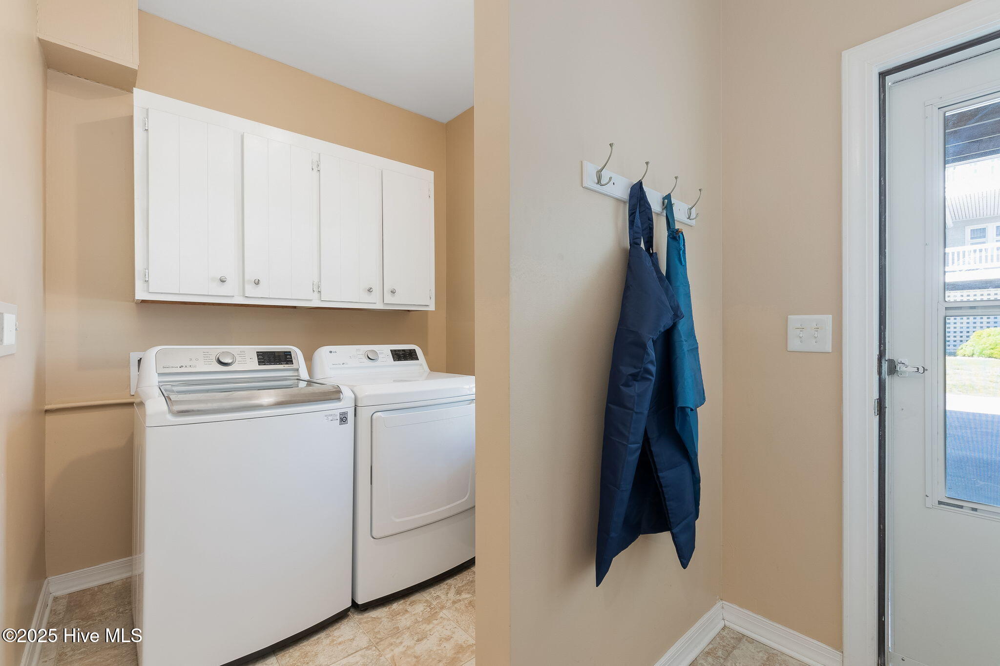 300 Ocean Blvd Extension B,Atlantic Beach