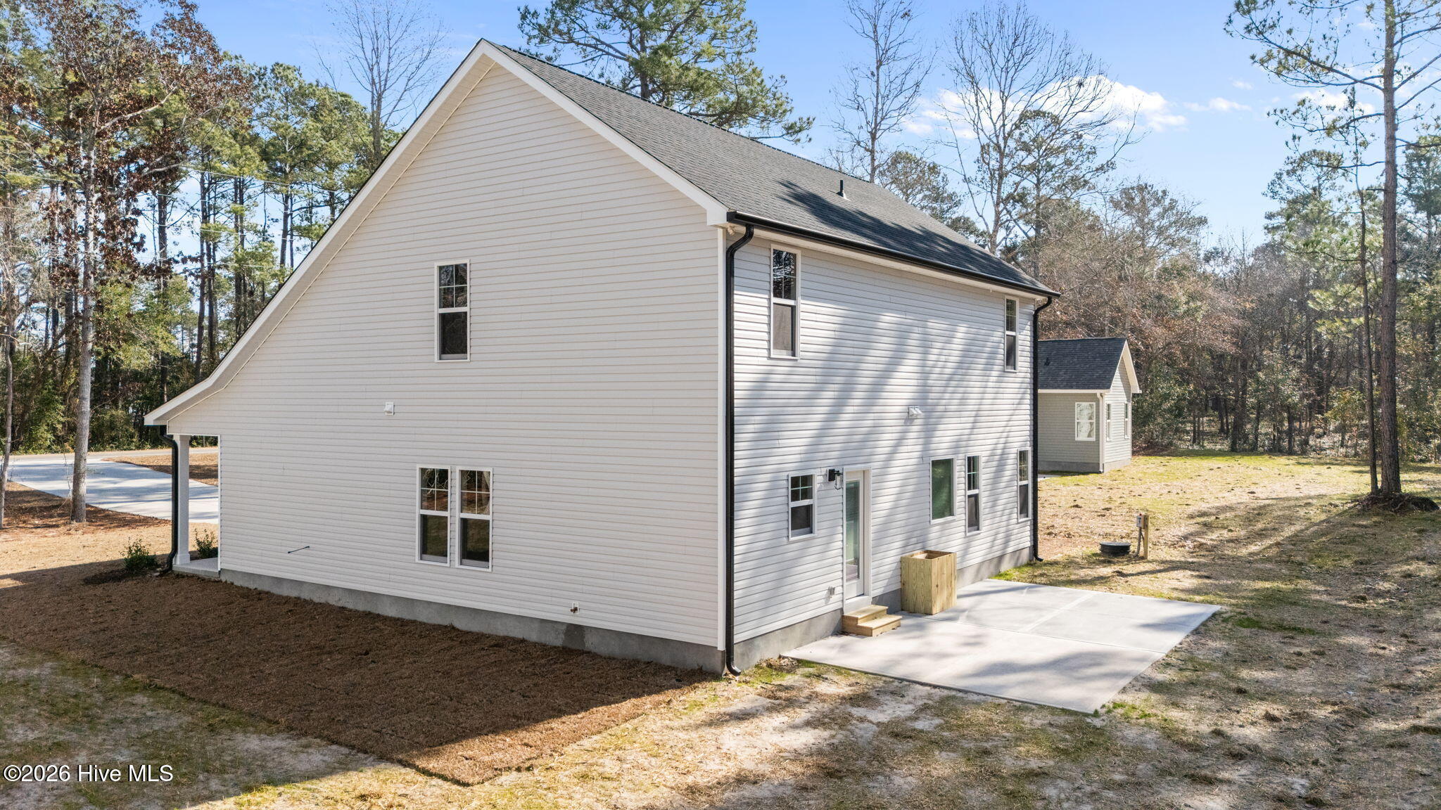 100528698 | Photo 34