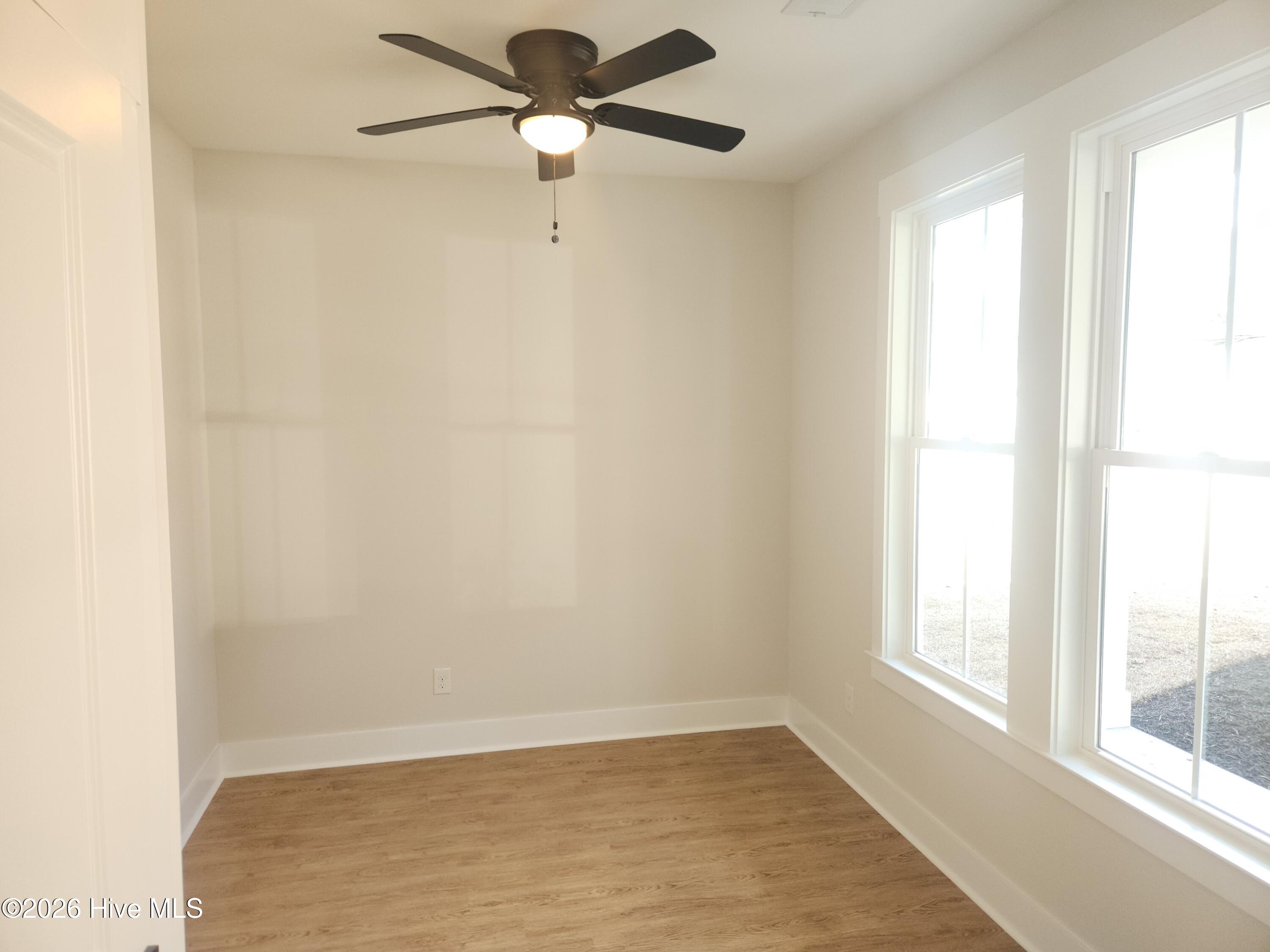 100545899 | Photo 32