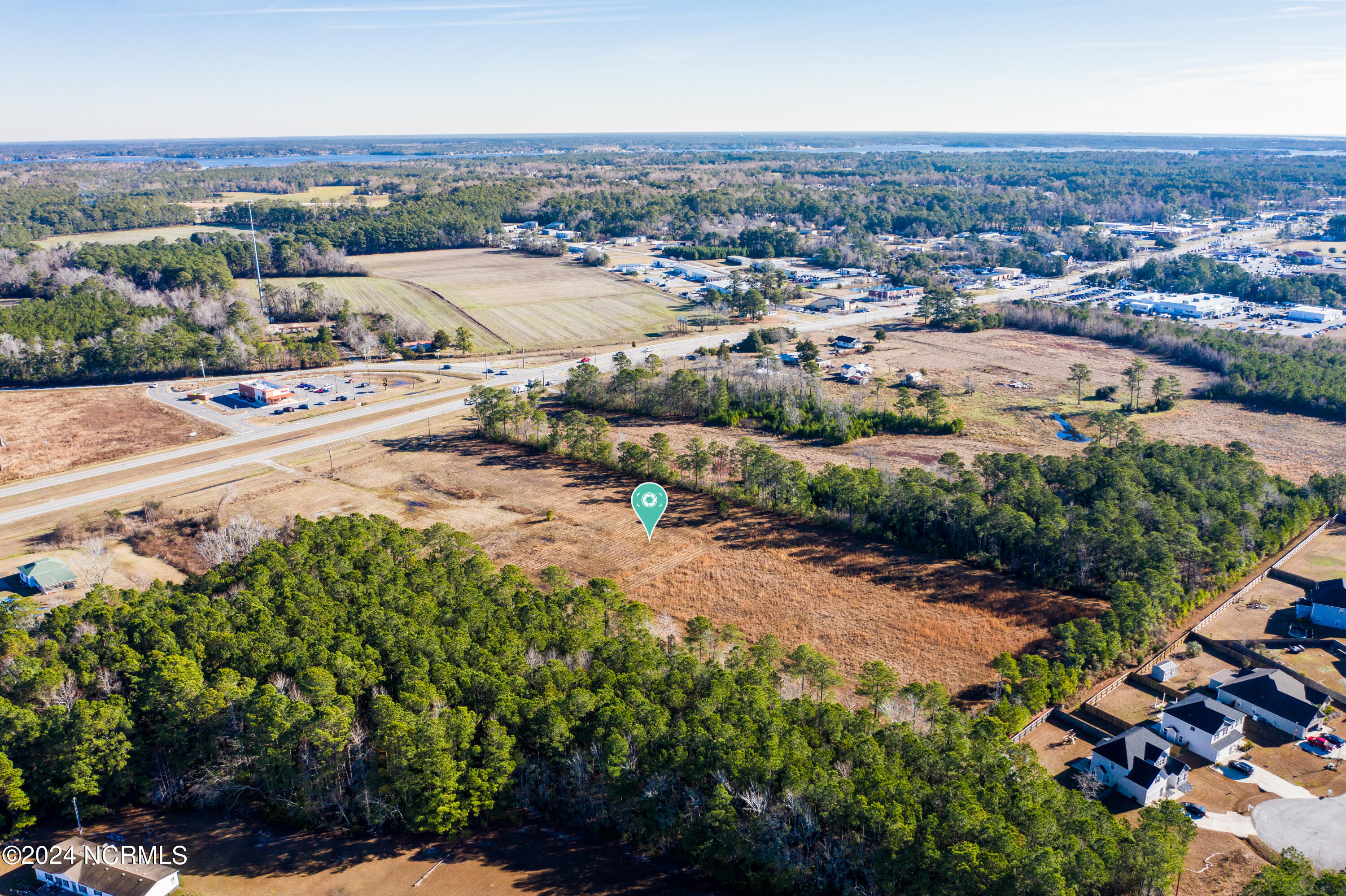 Exterior photo of 4178 Freedom Way, Hubert, NC 28539. MLS: 100581109
