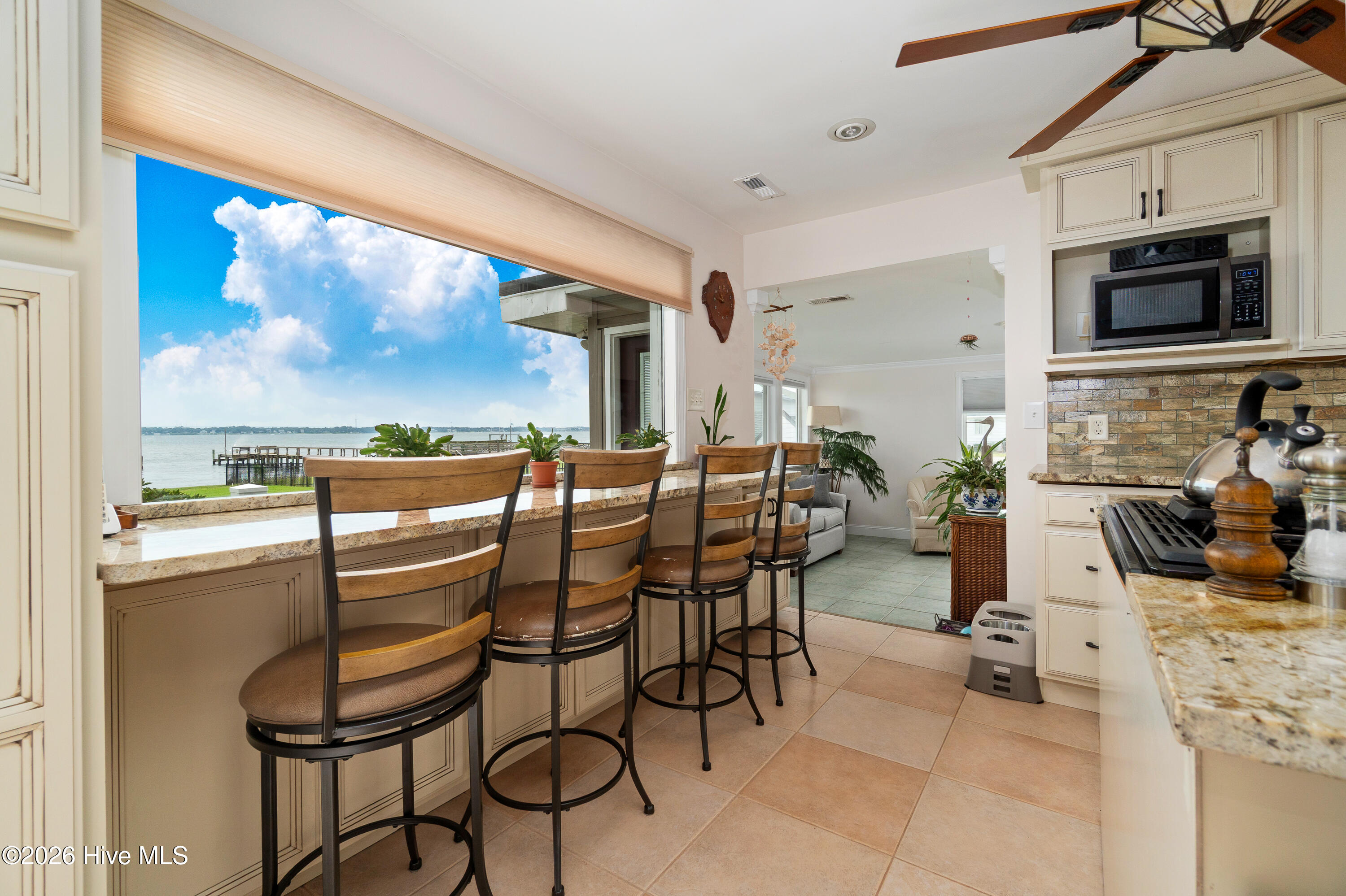 102 Shoreline Drive,Atlantic Beach