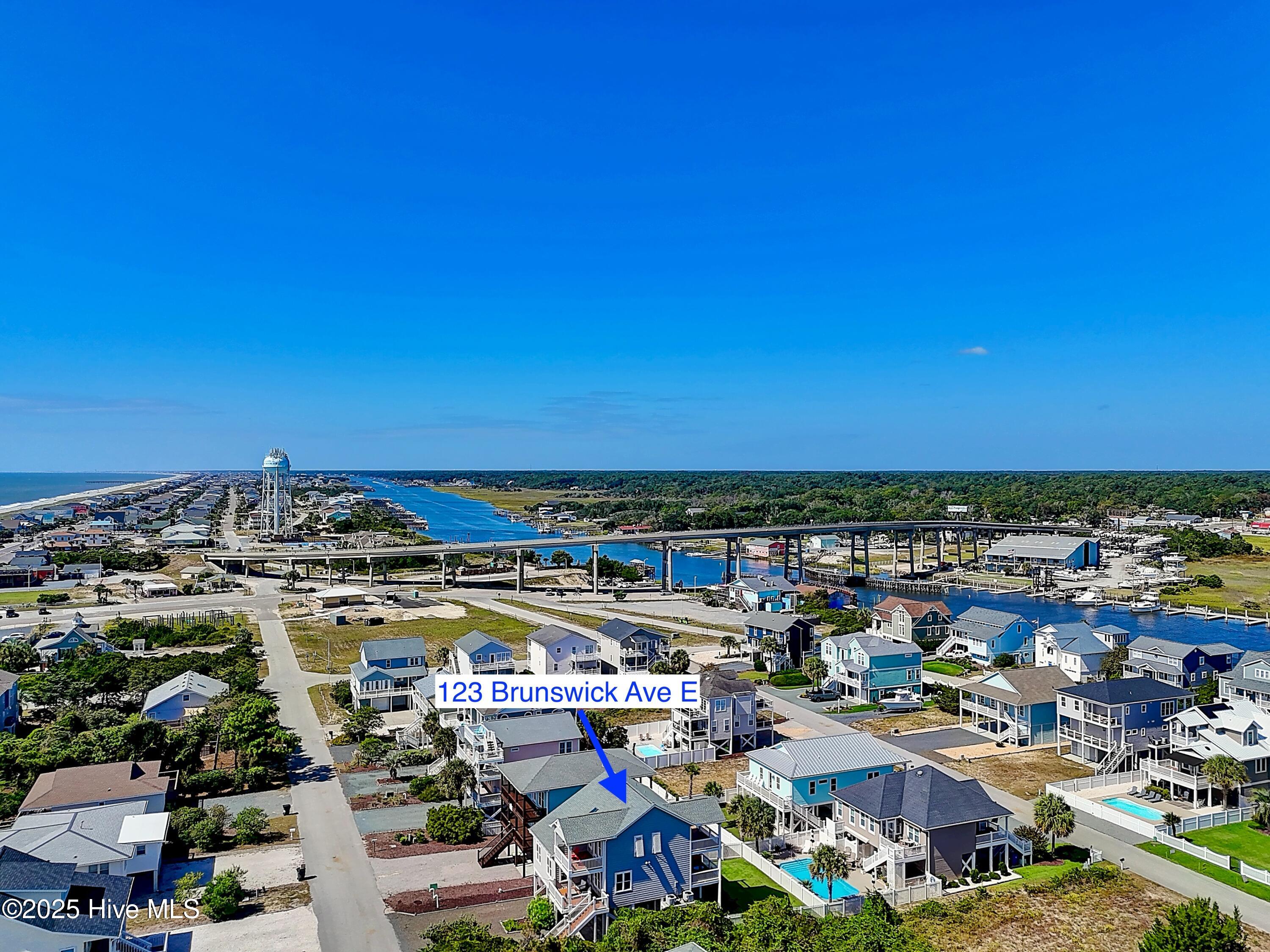 100534441 | Photo 51